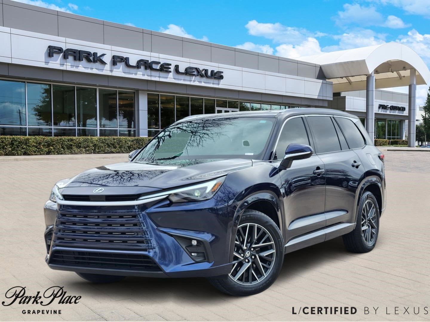 2026 Lexus TX Luxury's photo