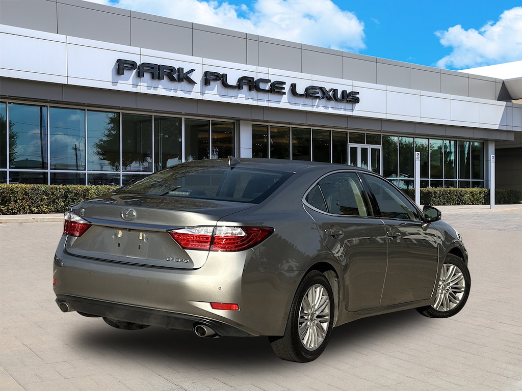 Used 2015 Lexus ES 350 Luxury Package Sedan