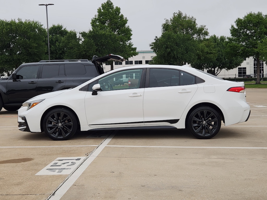 Used 2023 Toyota Corolla SE Sedan