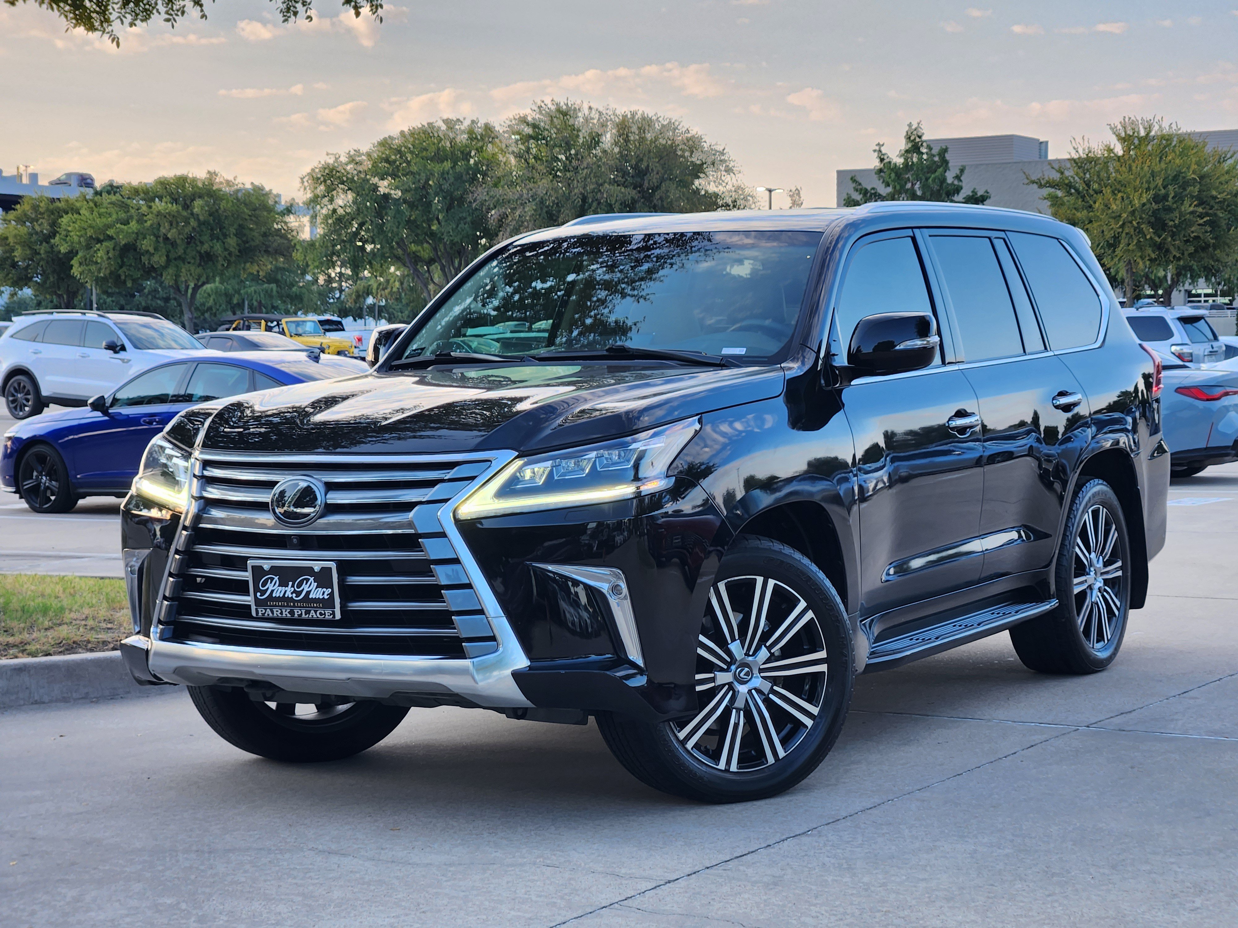  LEXUS LX