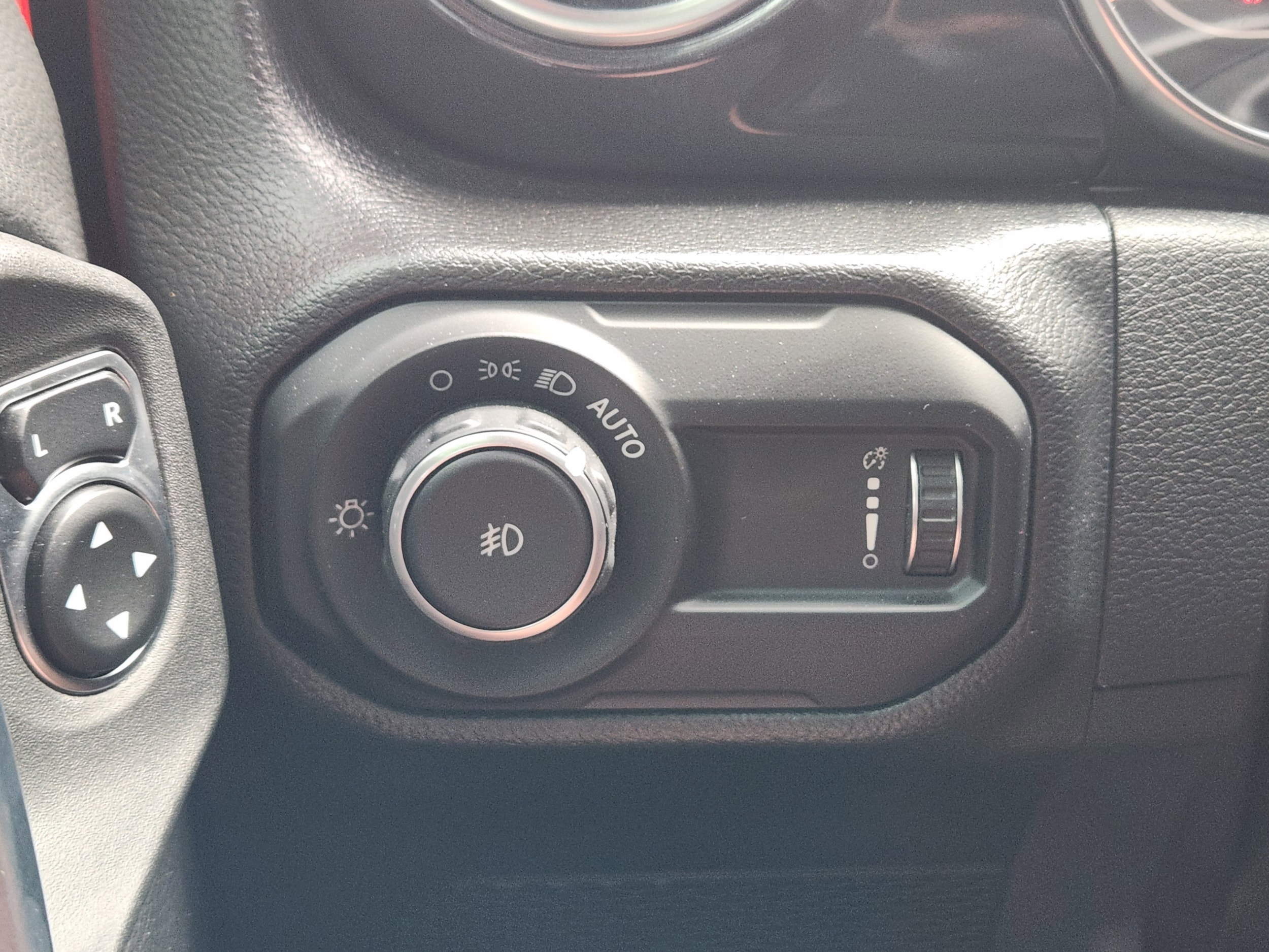 2023 Jeep Wrangler 4-Door Rubicon 392 - Photo 16