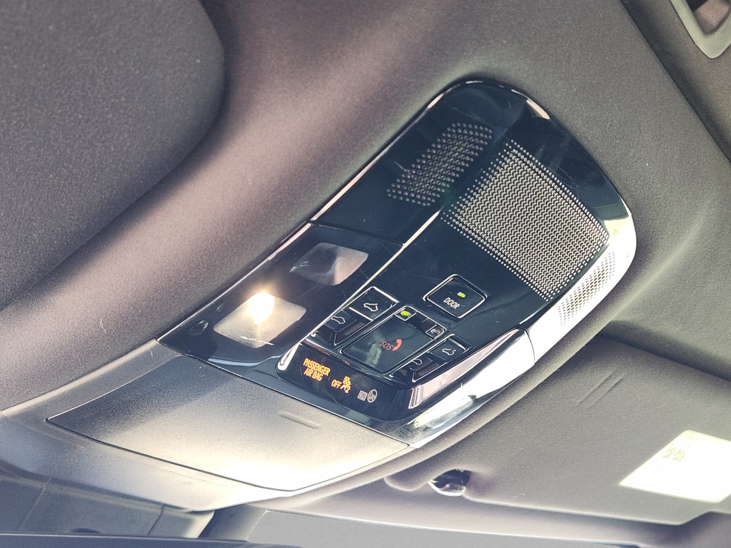 2023 Lexus RX 350 - Photo 12