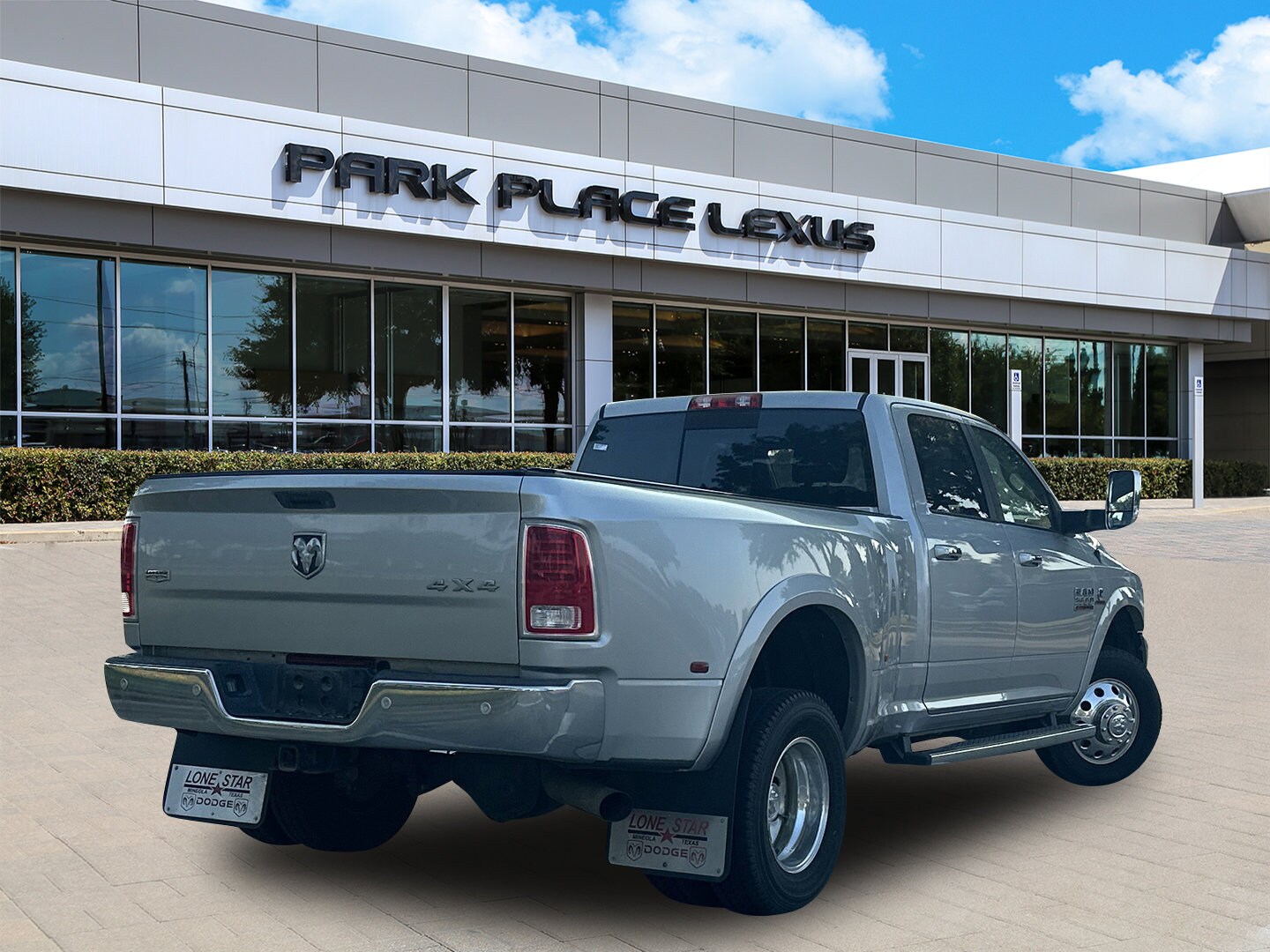 2016 Ram 3500 Laramie photo 2