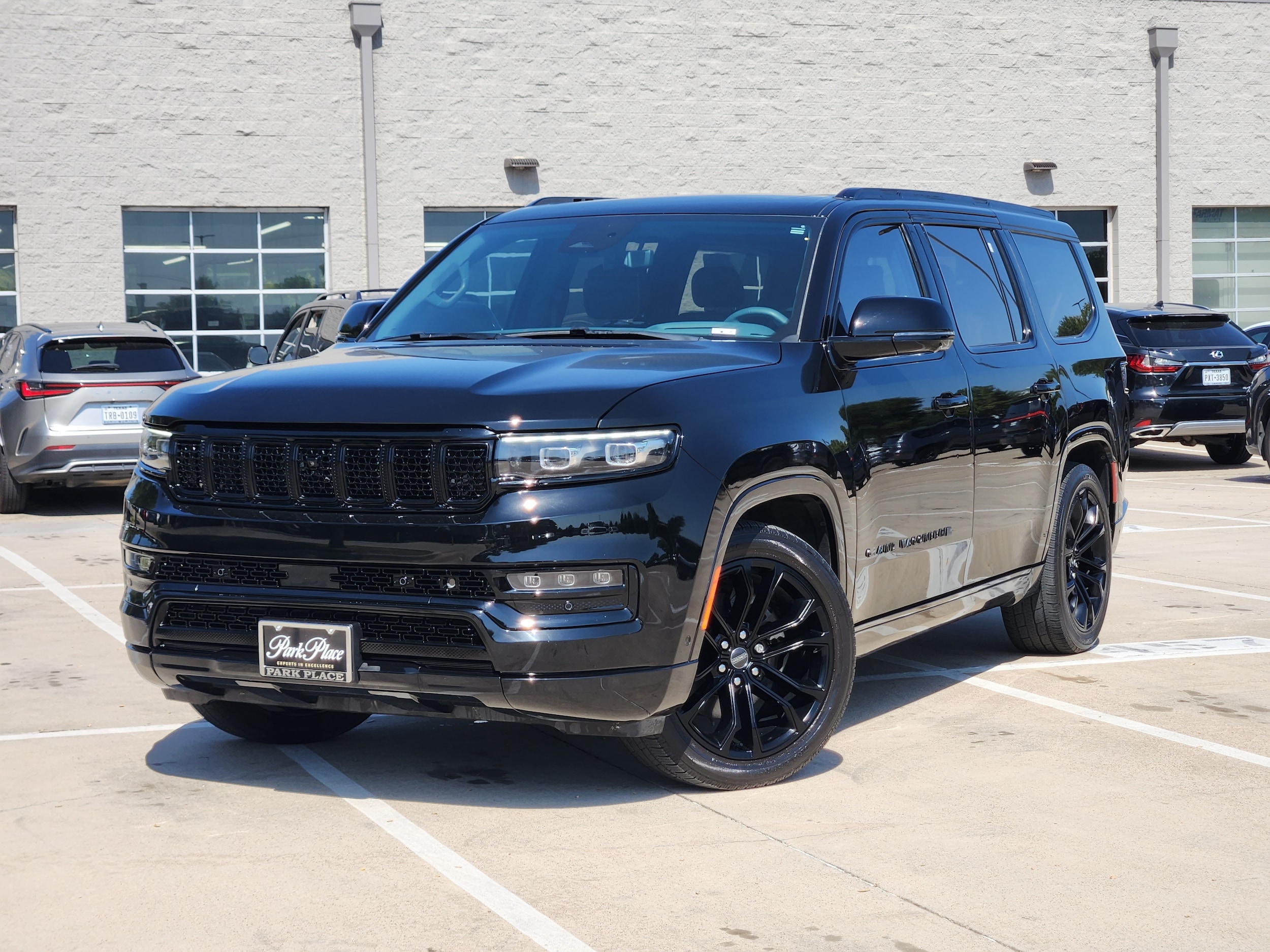 2023 Jeep Grand Wagoneer L
