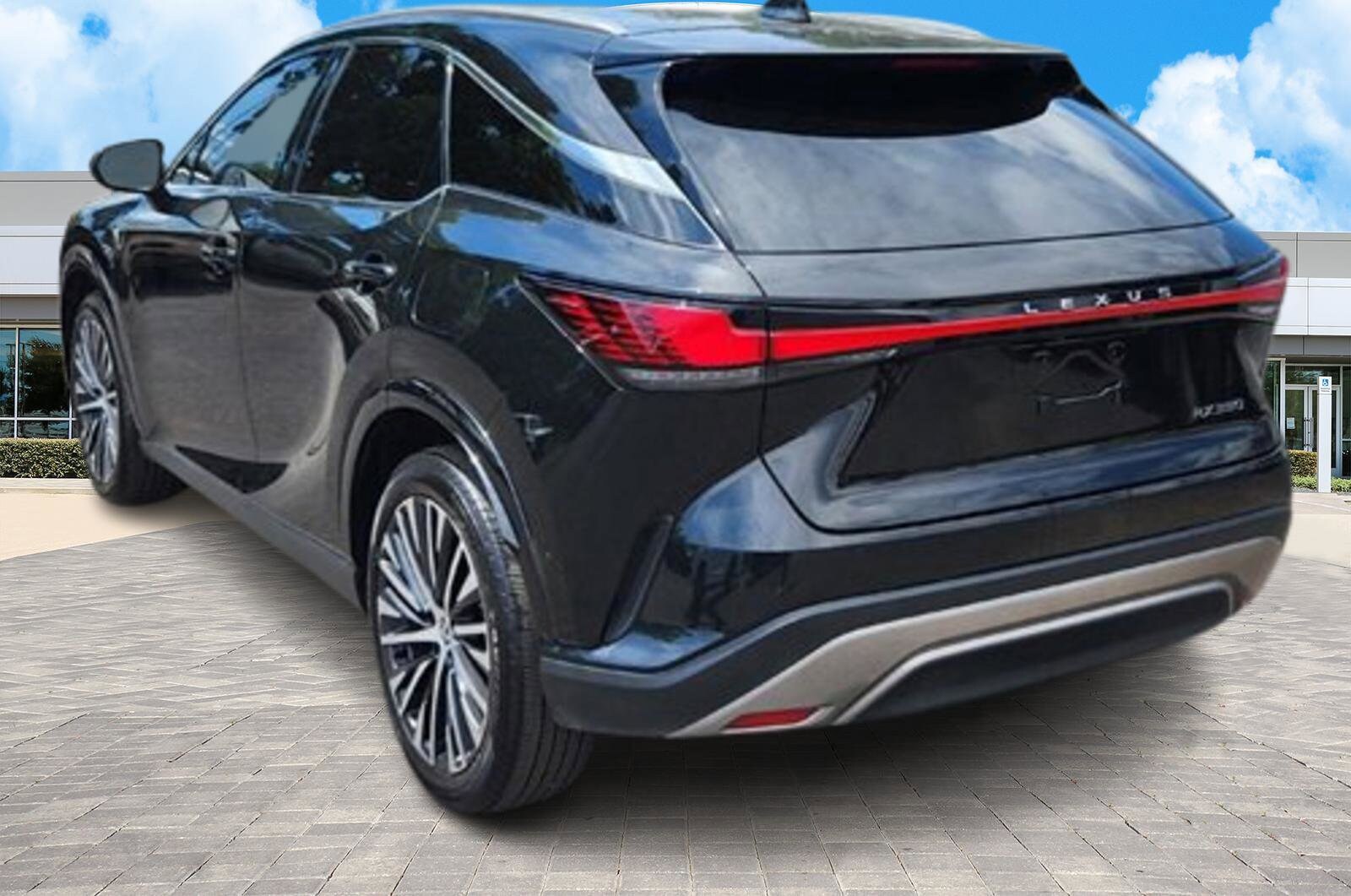 2024 Lexus RX 350 Premium photo 2