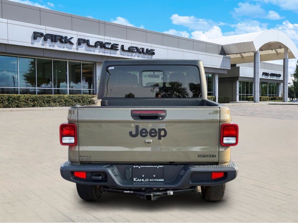 Used 2020 Jeep Gladiator Sport Truck Crew Cab