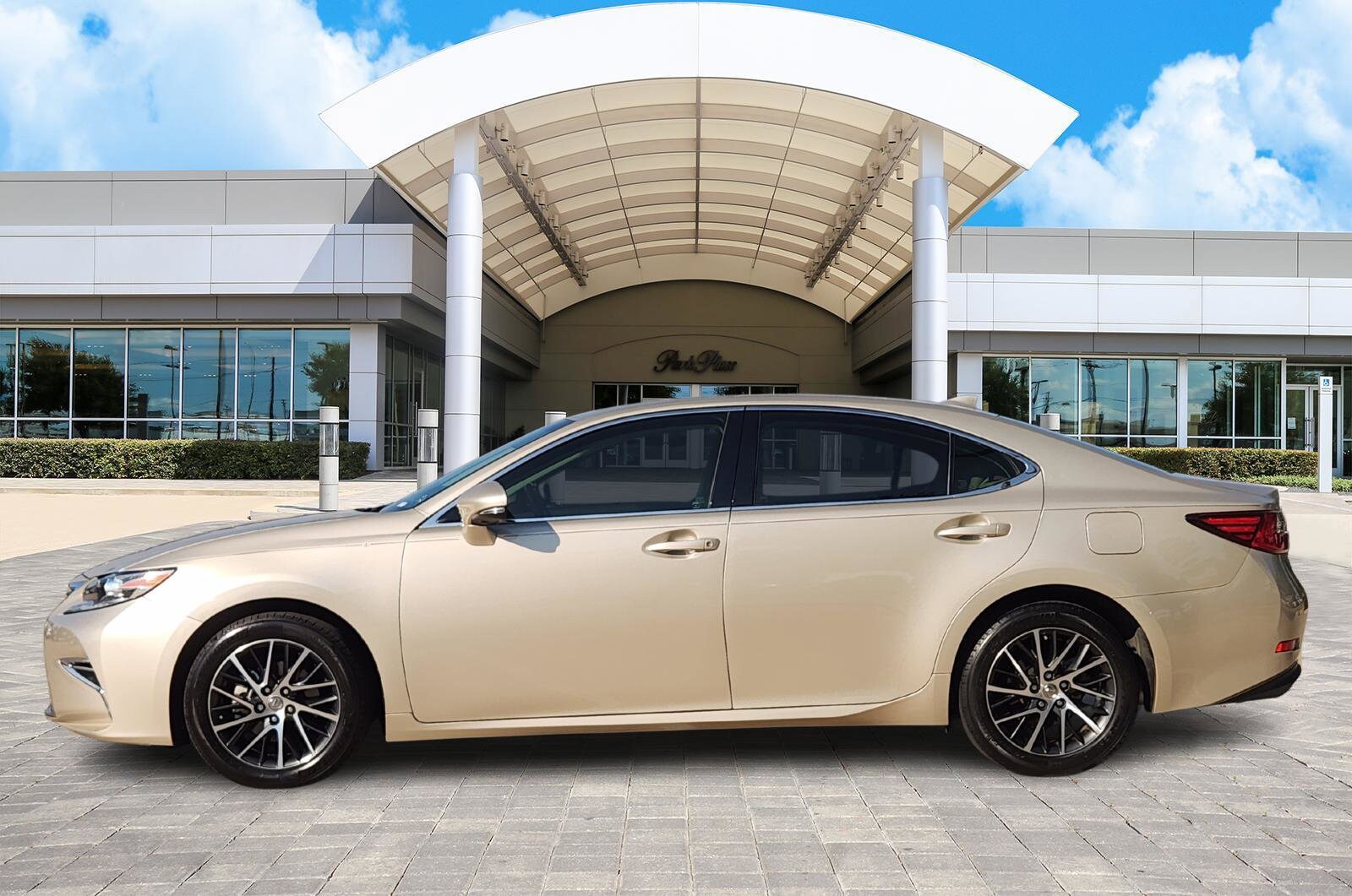 2017 Lexus ES 350 Premium photo 3