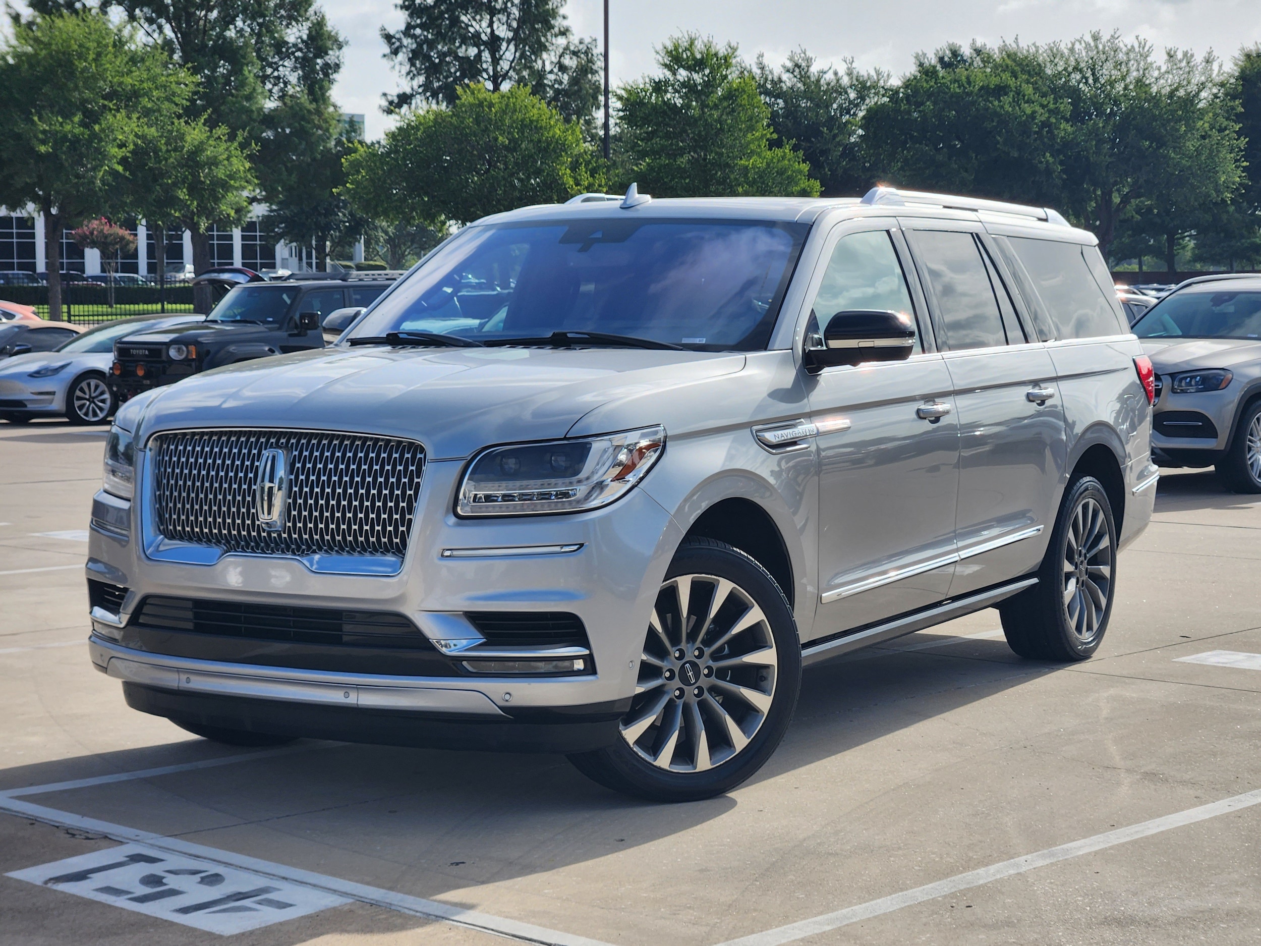 2020 Lincoln Navigator Reserve L's photo