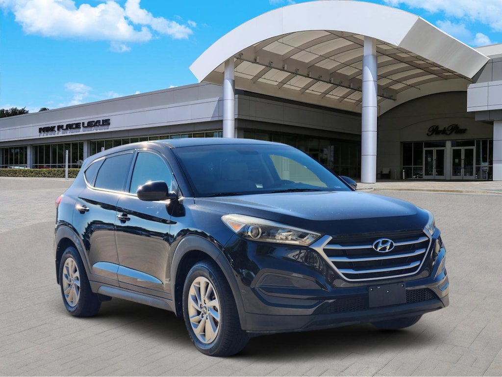 Used 2017 Hyundai Tucson SE SUV