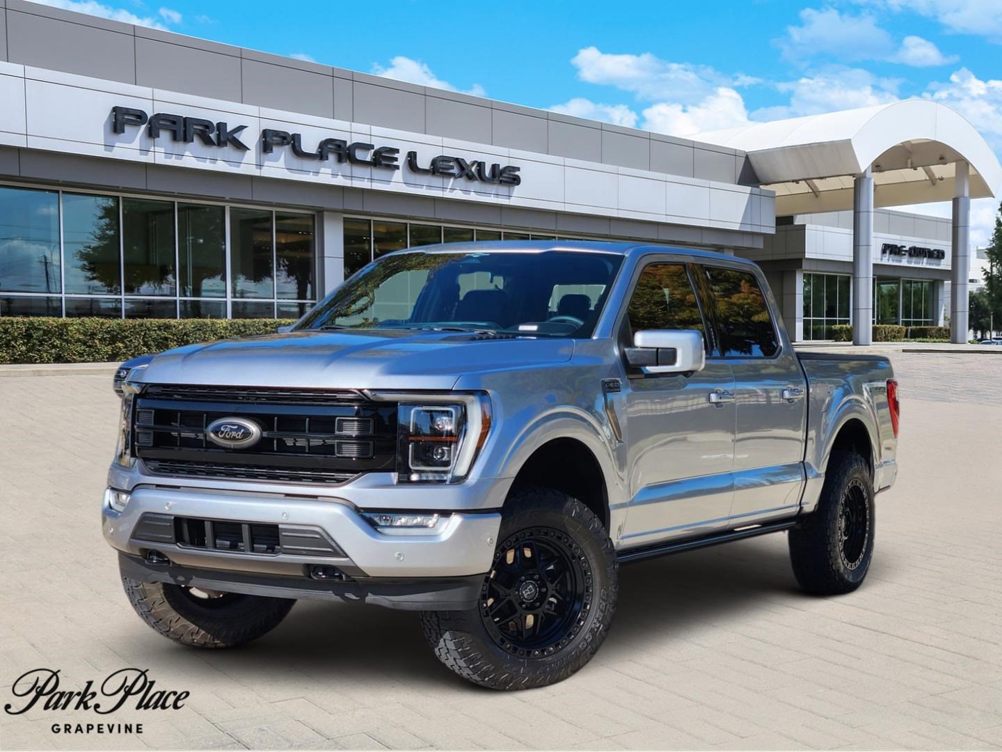 2023 Ford F-150 Platinum's photo