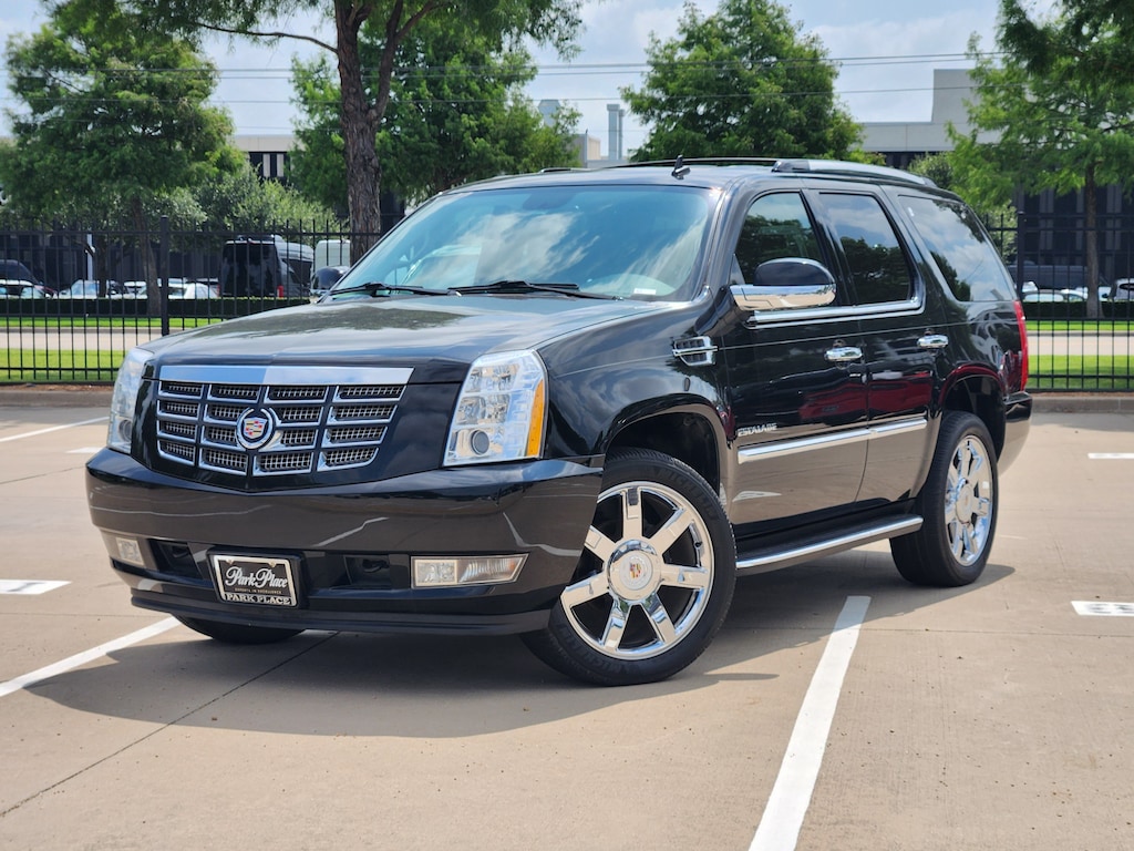 Used 2014 CADILLAC Escalade Luxury SUV
