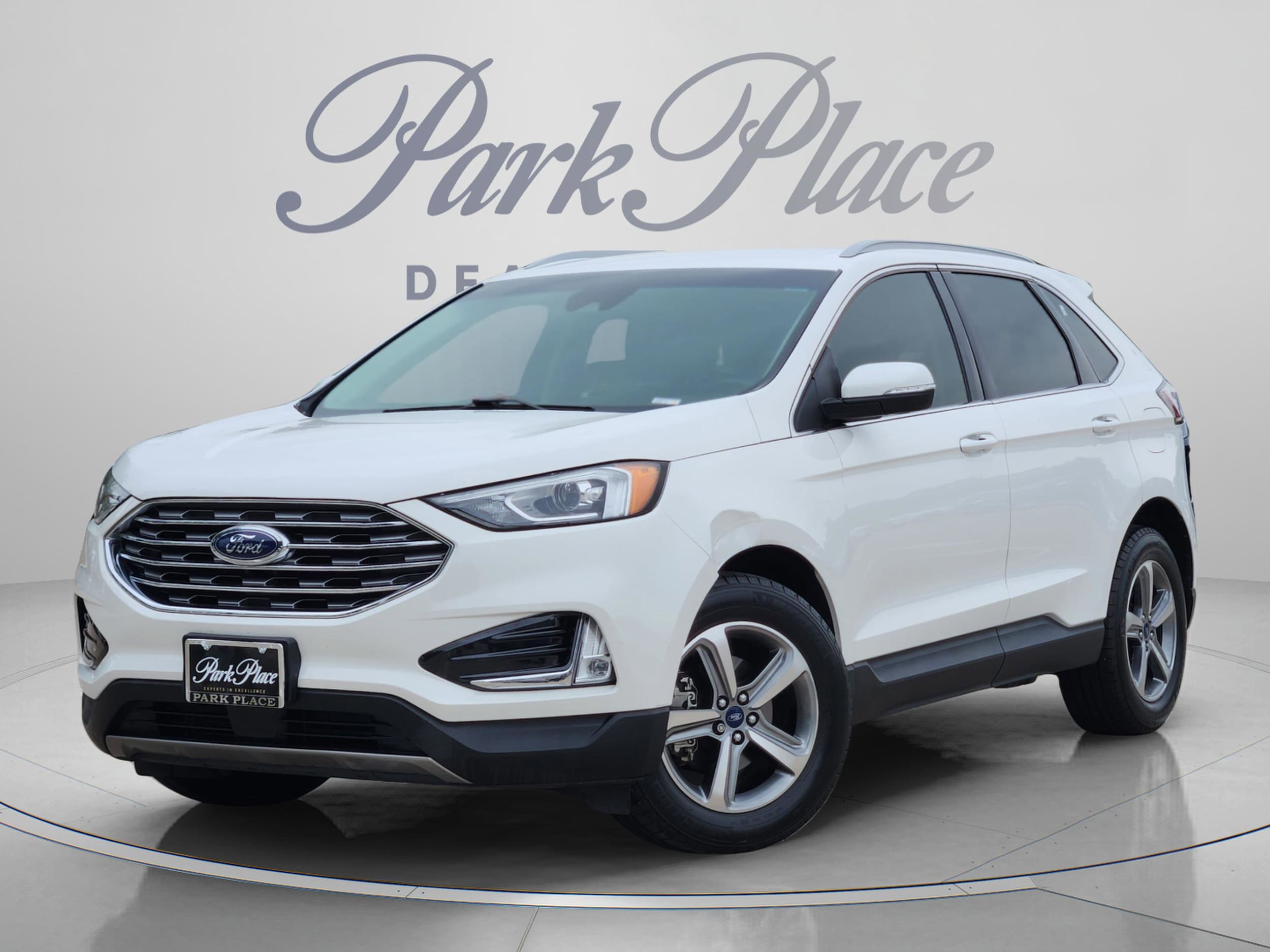 2020 Ford Edge SEL's photo