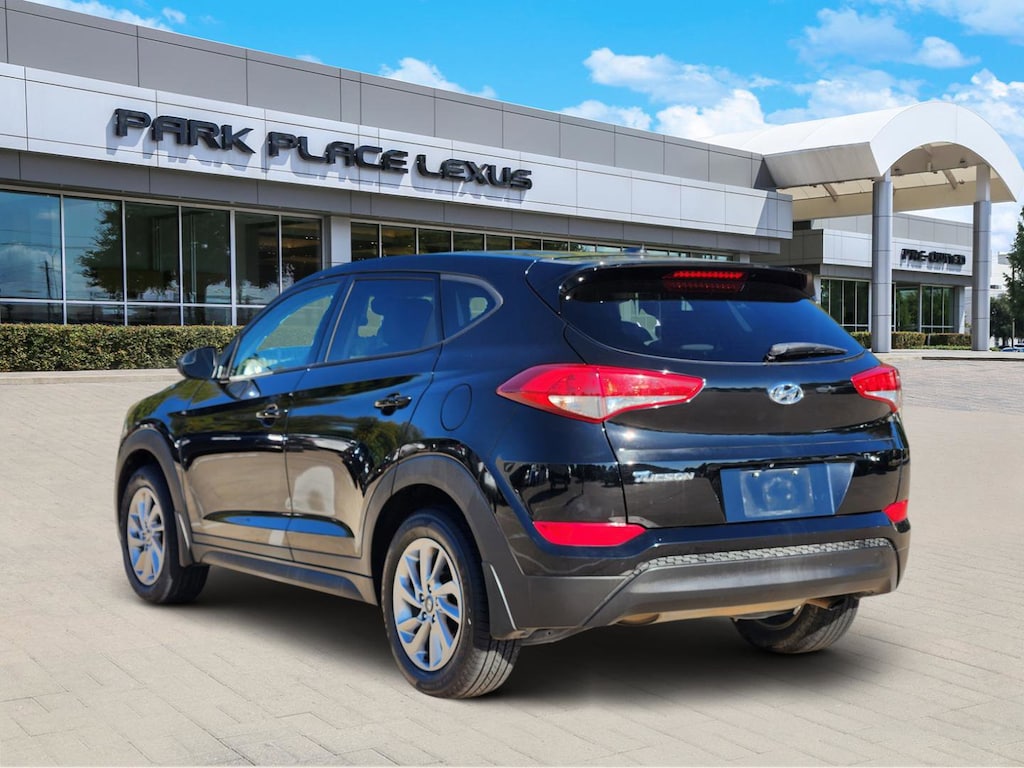 Used 2017 Hyundai Tucson SE SUV
