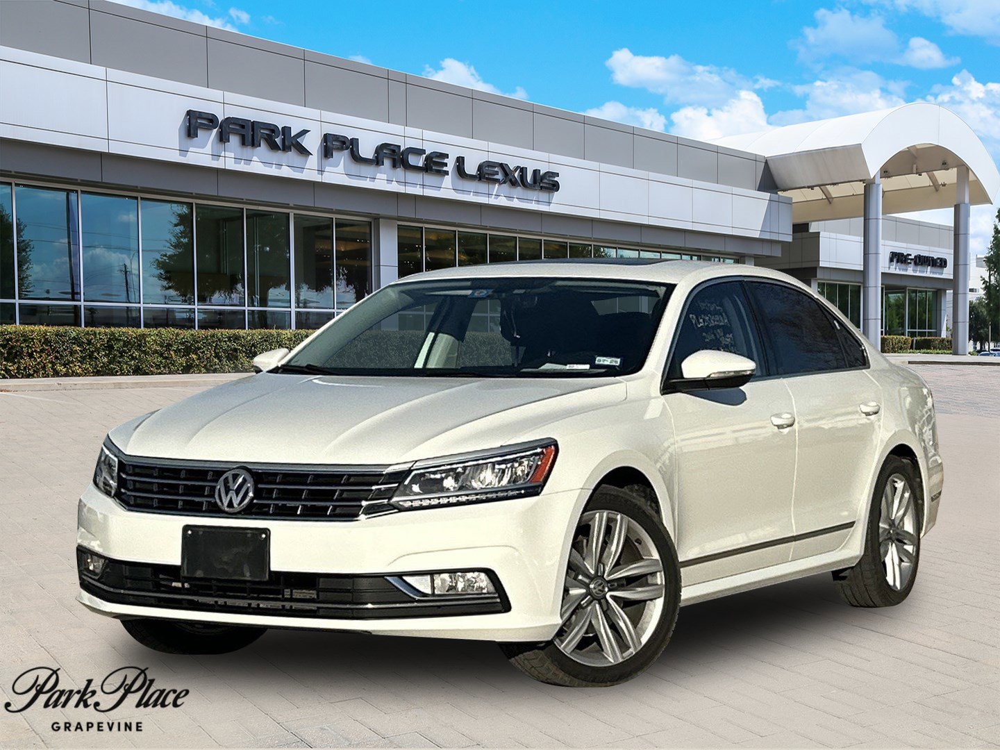 2016 Volkswagen Passat SEL