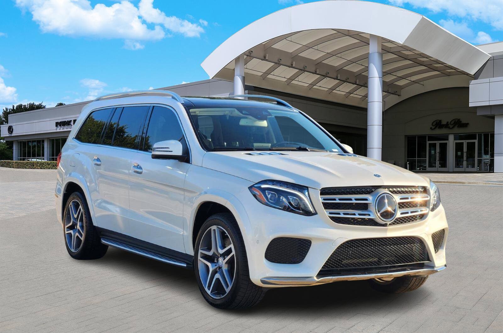 2017 Mercedes Benz GLS 550 photo 2