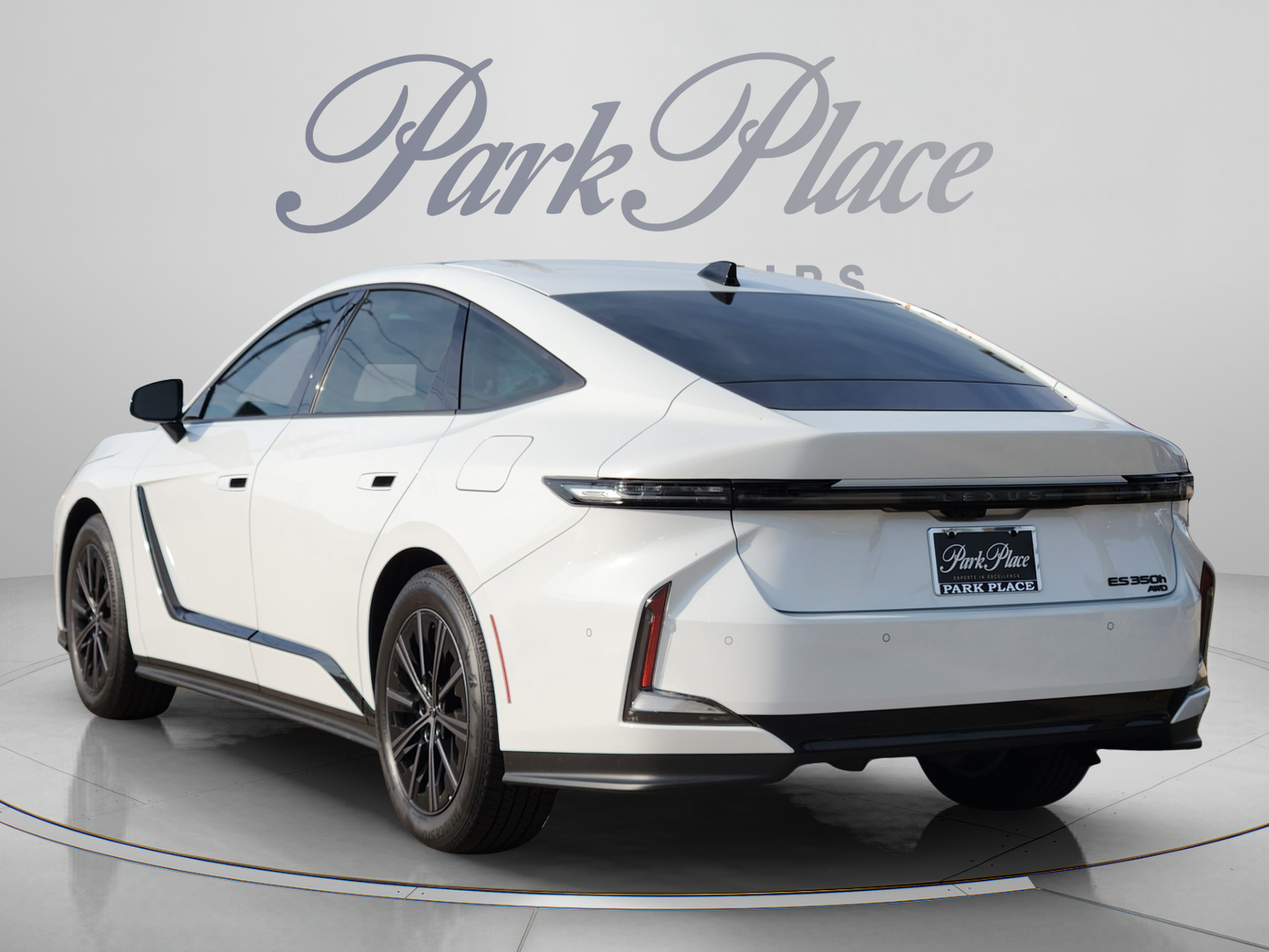 New 2026 Lexus ES 350h Premium+ Sedan
