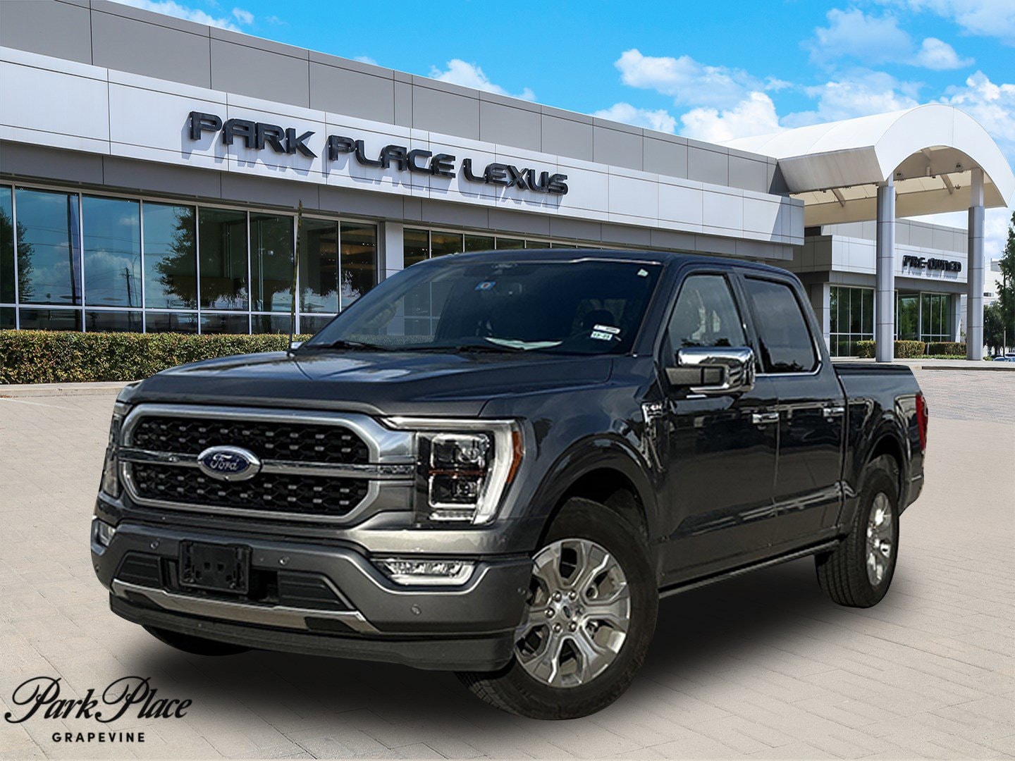 2022 Ford F-150 Platinum's photo