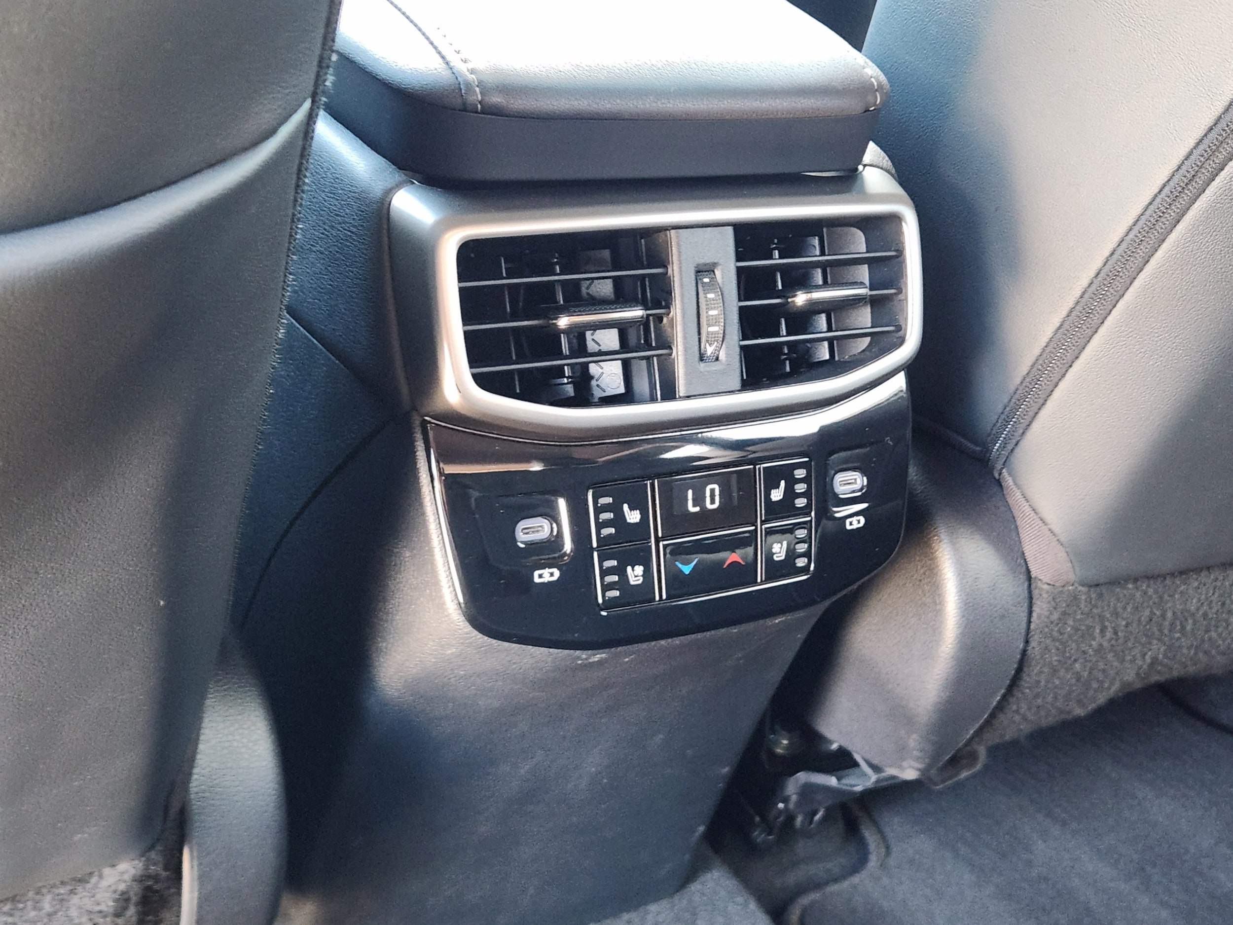 2023 Lexus RX 350 - Photo 19