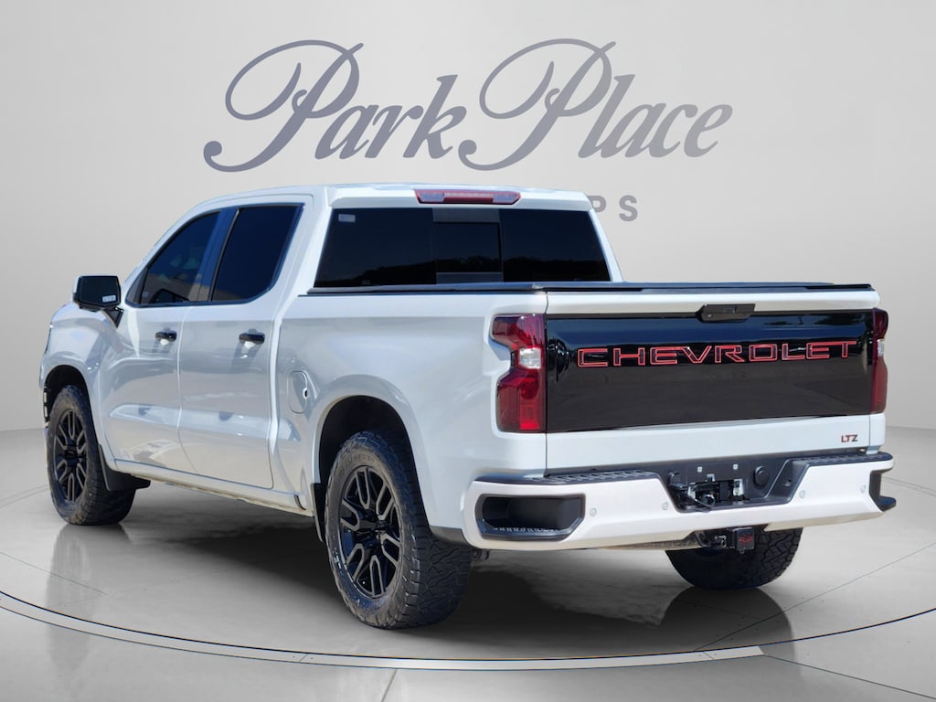 Used 2020 Chevrolet Silverado 1500 LTZ Truck Crew Cab