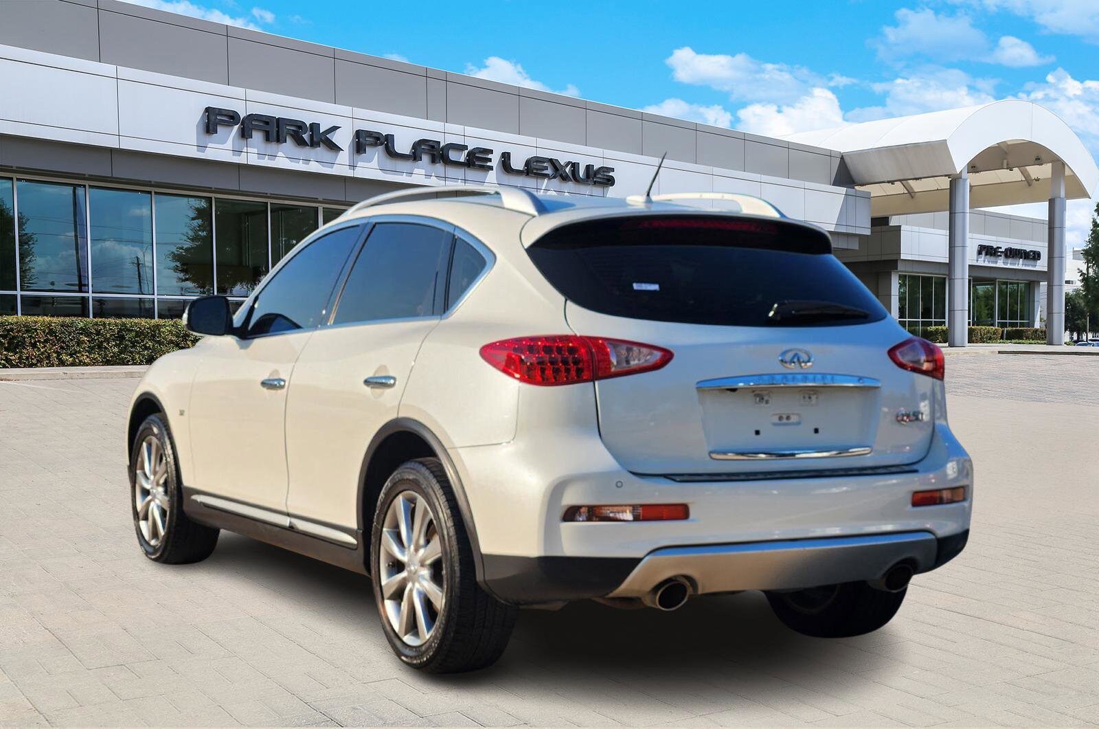 2017 Infiniti QX50 photo 4