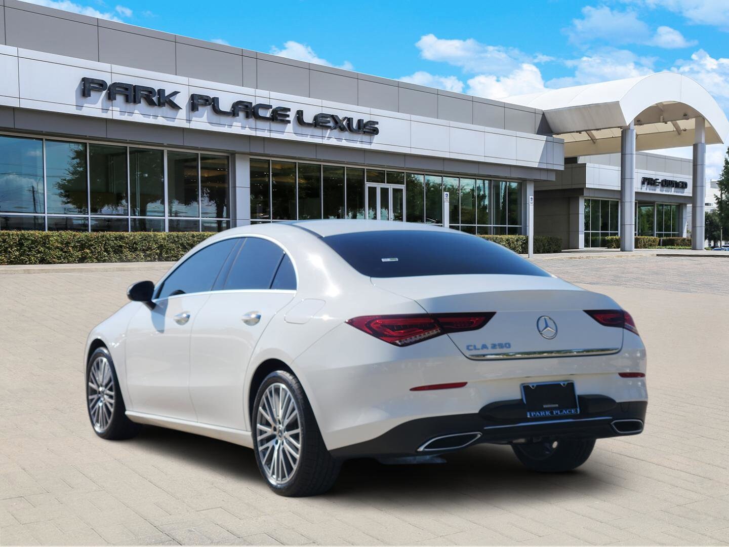 2021 Mercedes Benz CLA 250 photo 4