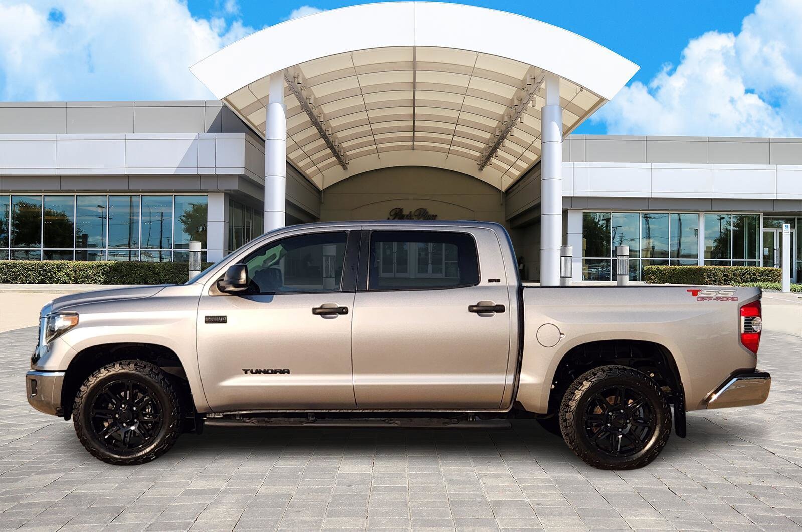 2020 Toyota Tundra SR5 Grade photo 3