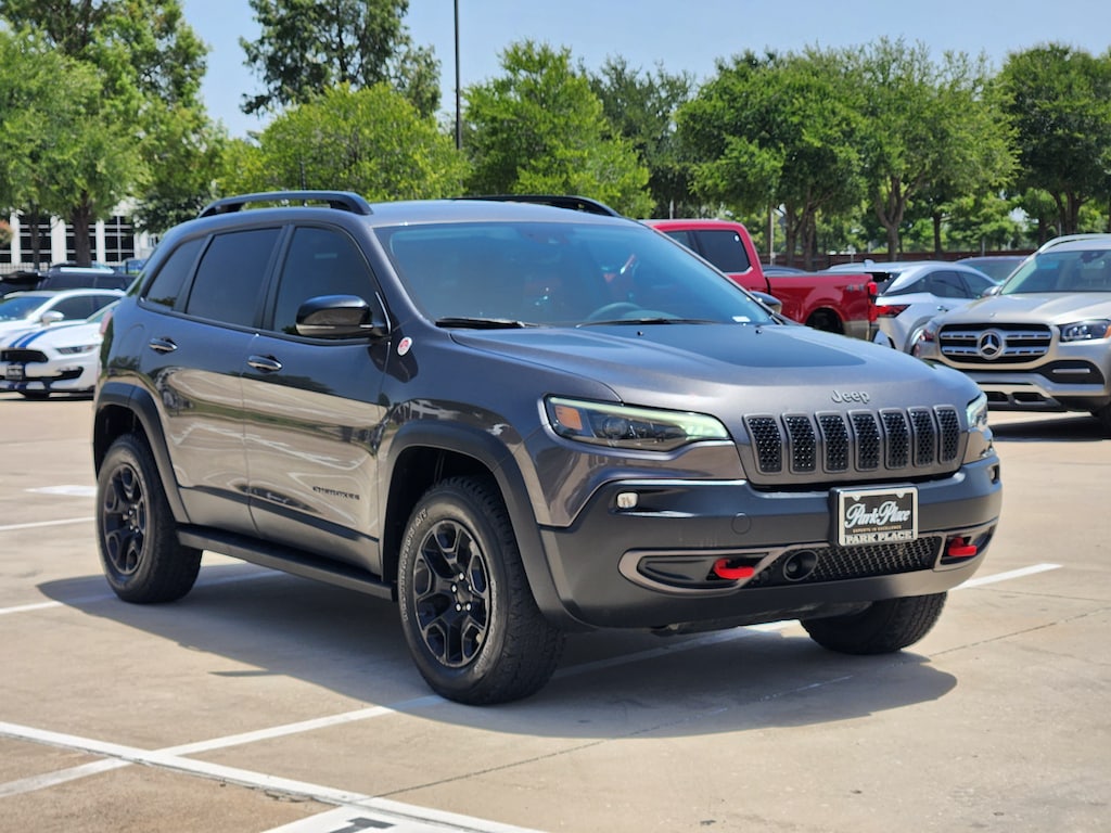 Used 2022 Jeep Cherokee Trailhawk SUV