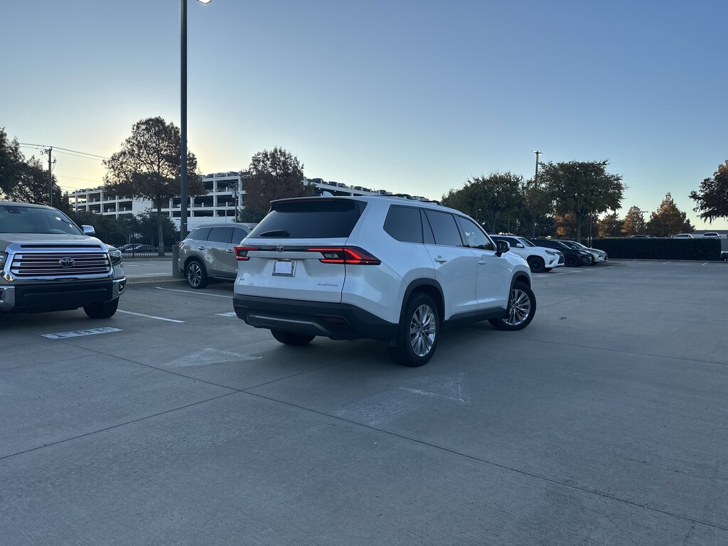 Used 2024 Toyota Grand Highlander SUV