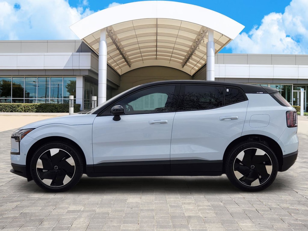 Used 2025 Volvo EX30 Twin Motor Performance Ultra SUV