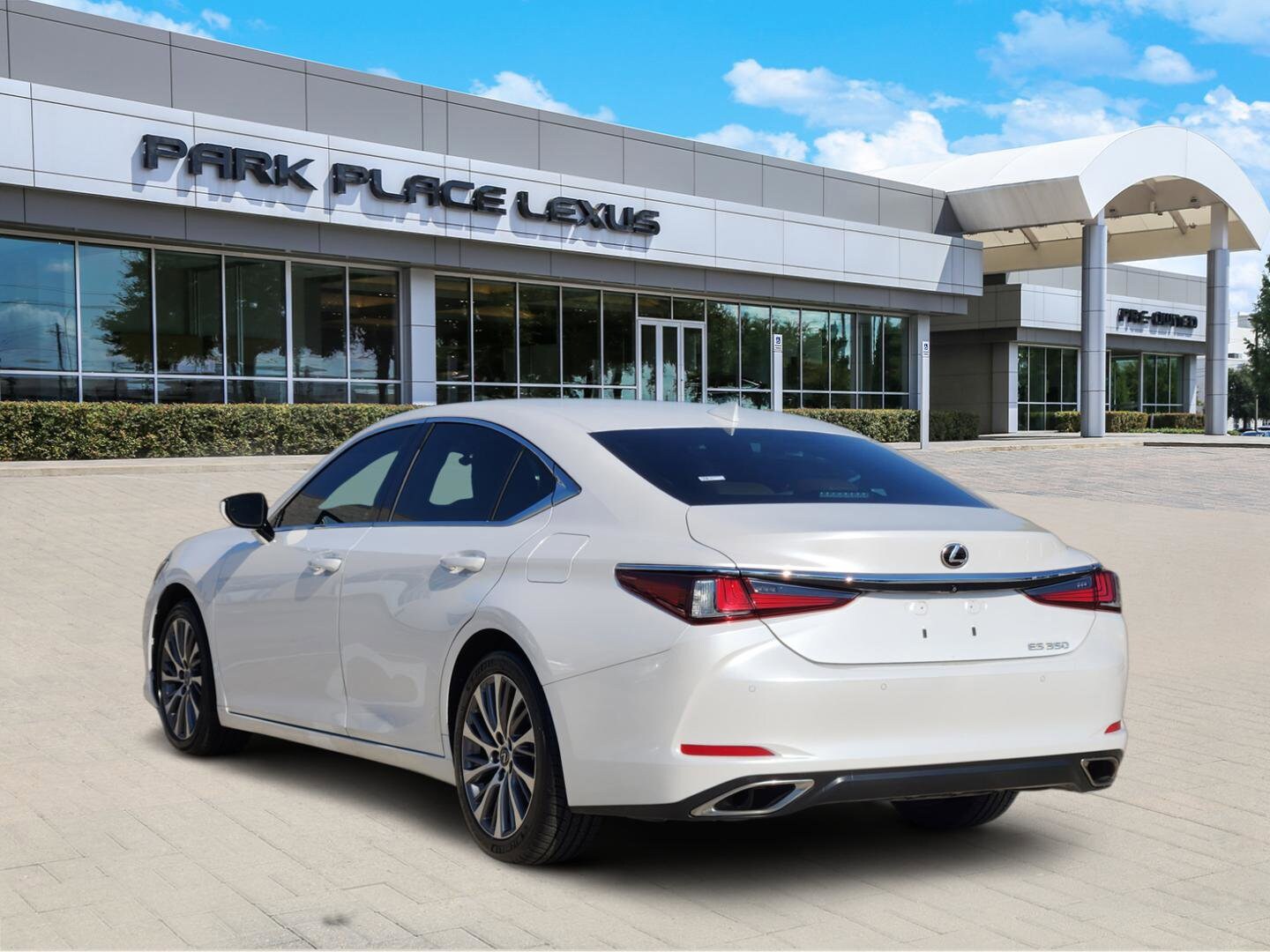 2019 Lexus ES 350 Premium photo 4
