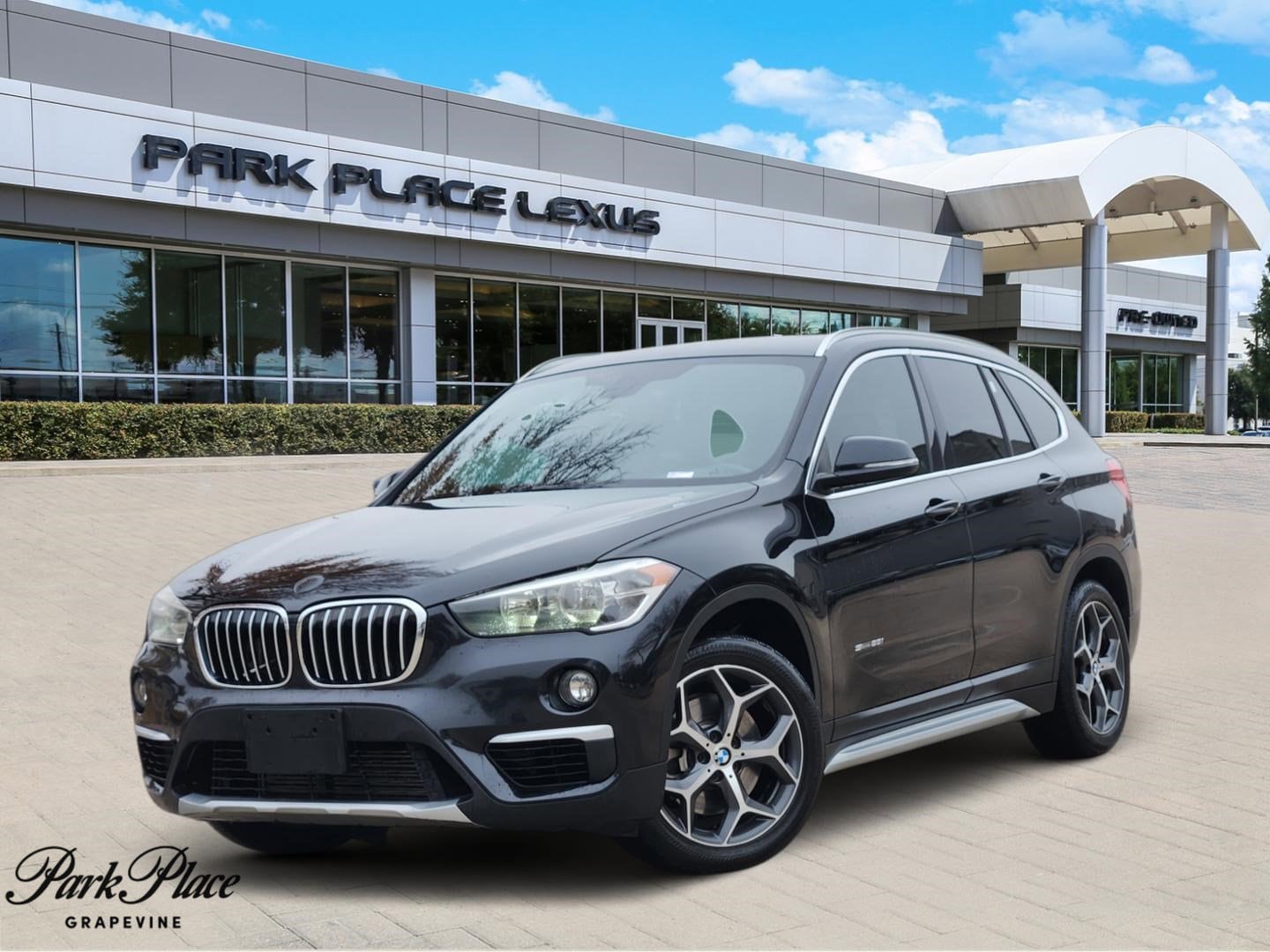 2018 BMW X1 28i's photo