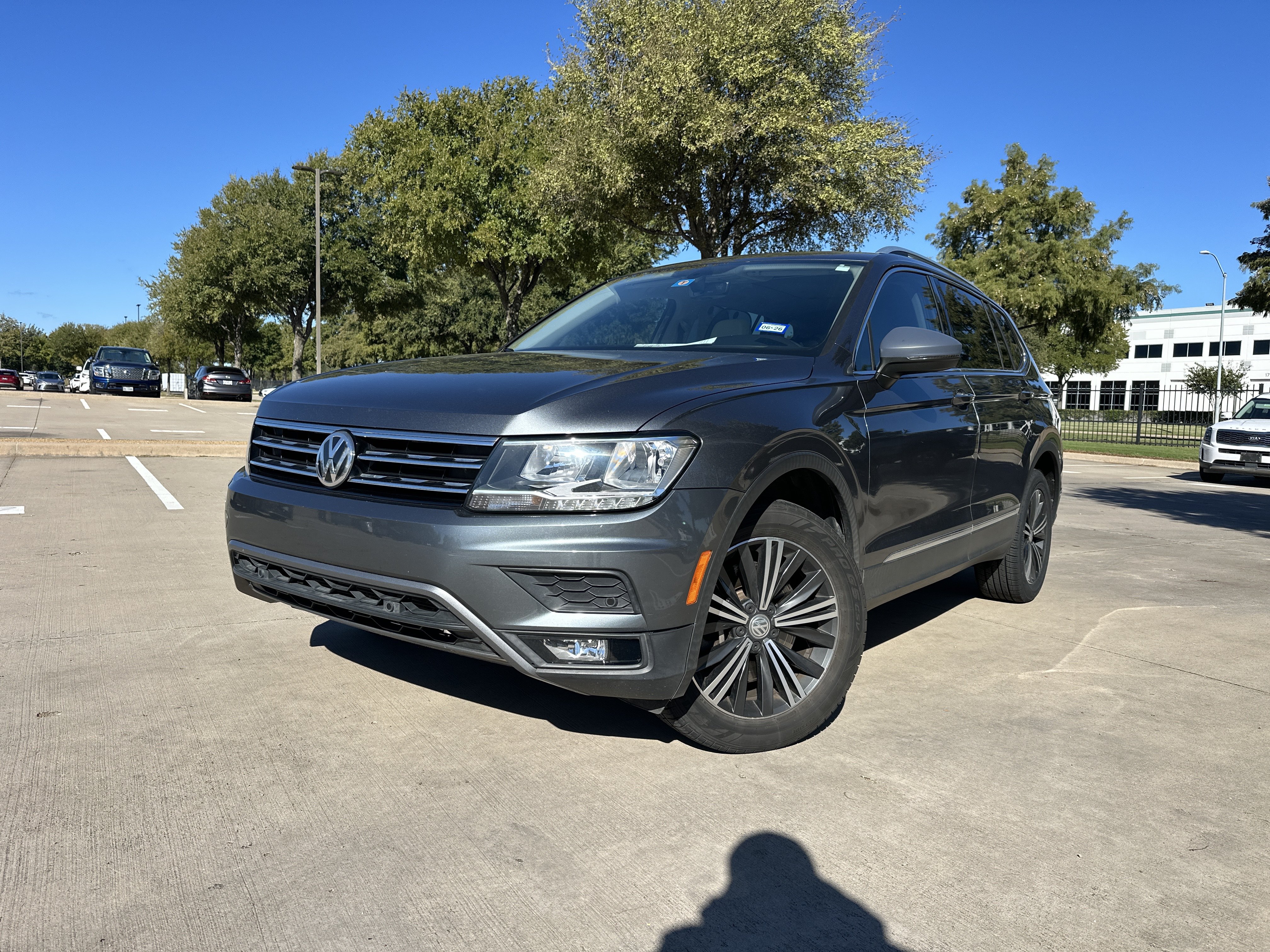 Used 2019 Volkswagen Tiguan 2.0T SEL SUV