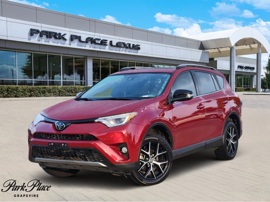 Used 2018 Toyota RAV4 SE SUV