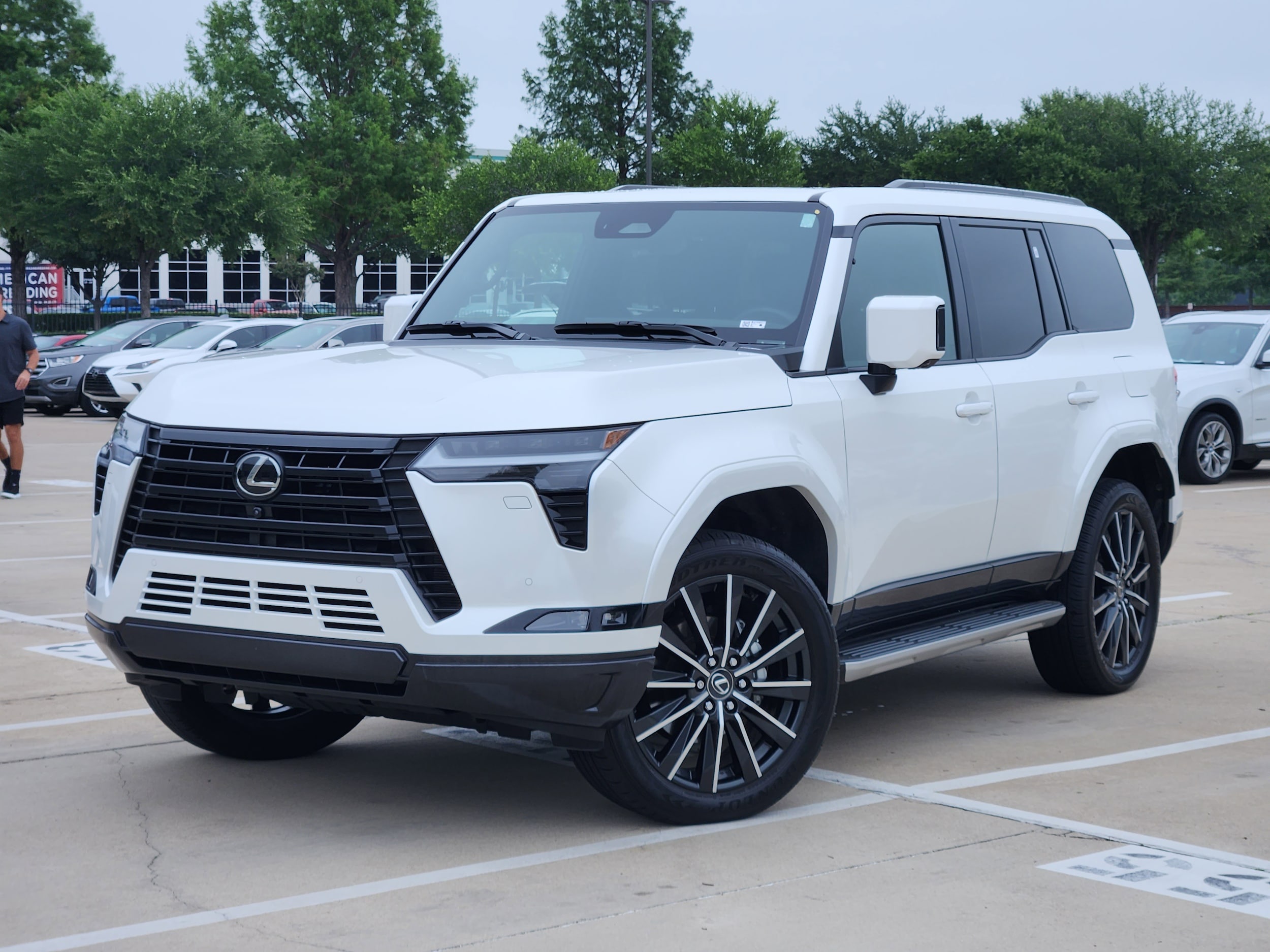 2024 Lexus GX 460 550 Luxury's photo