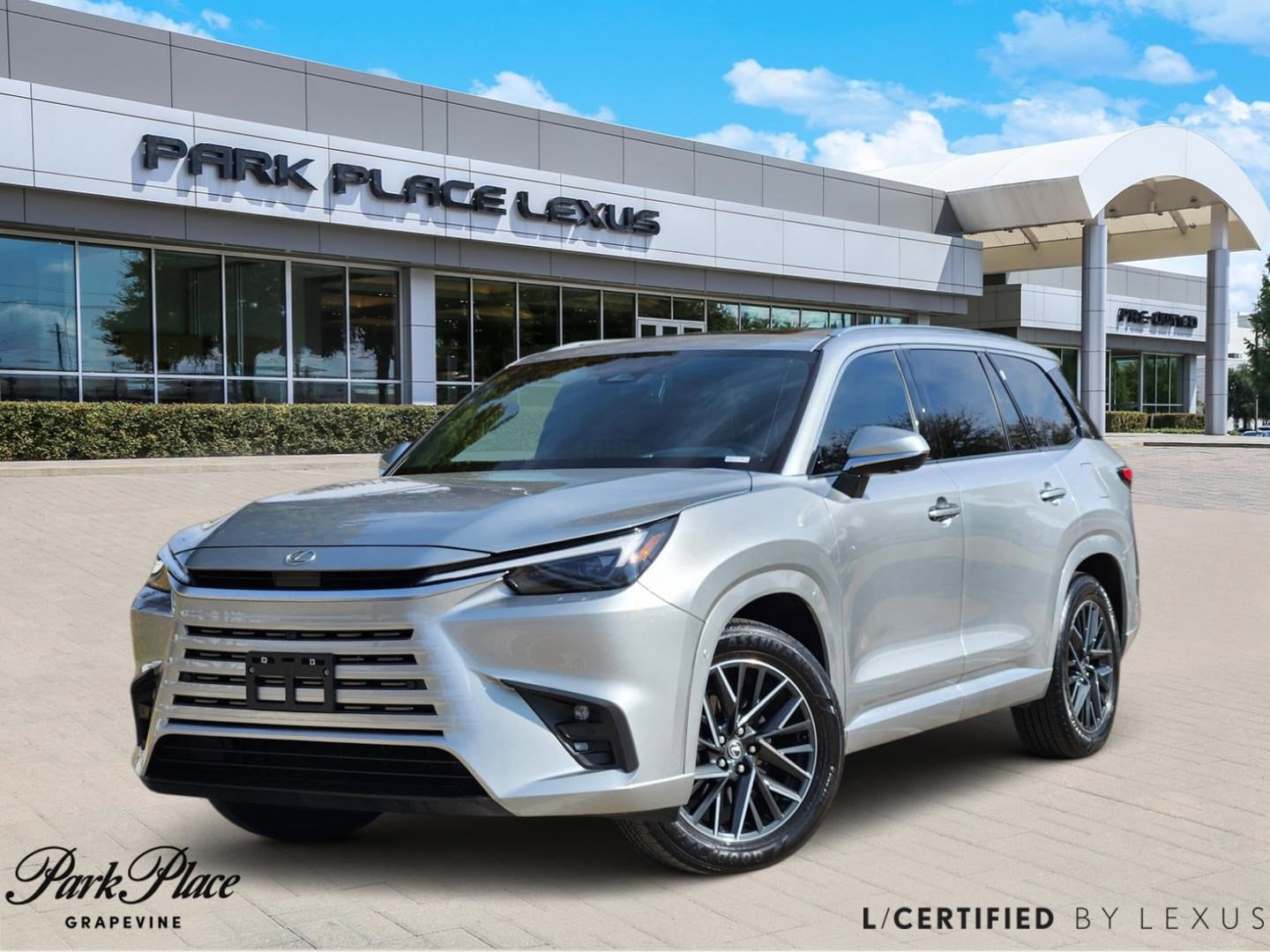 2025 Lexus TX Luxury's photo