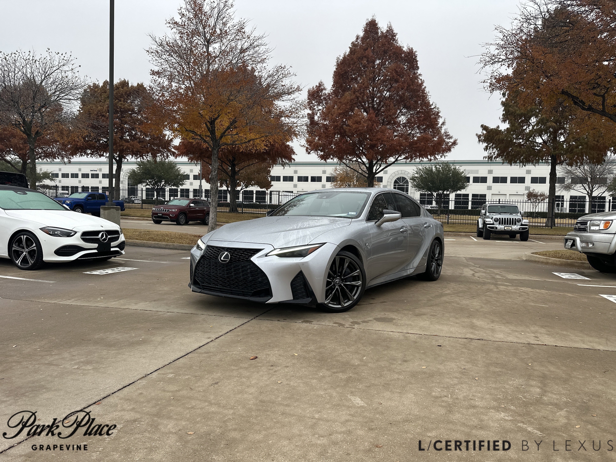 2022 Lexus IS 350 F SPORT's photo