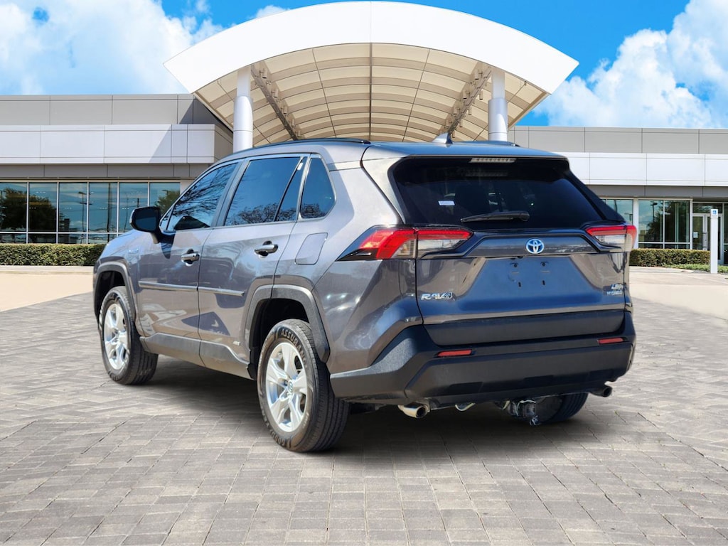 Used 2020 Toyota RAV4 Hybrid LE SUV