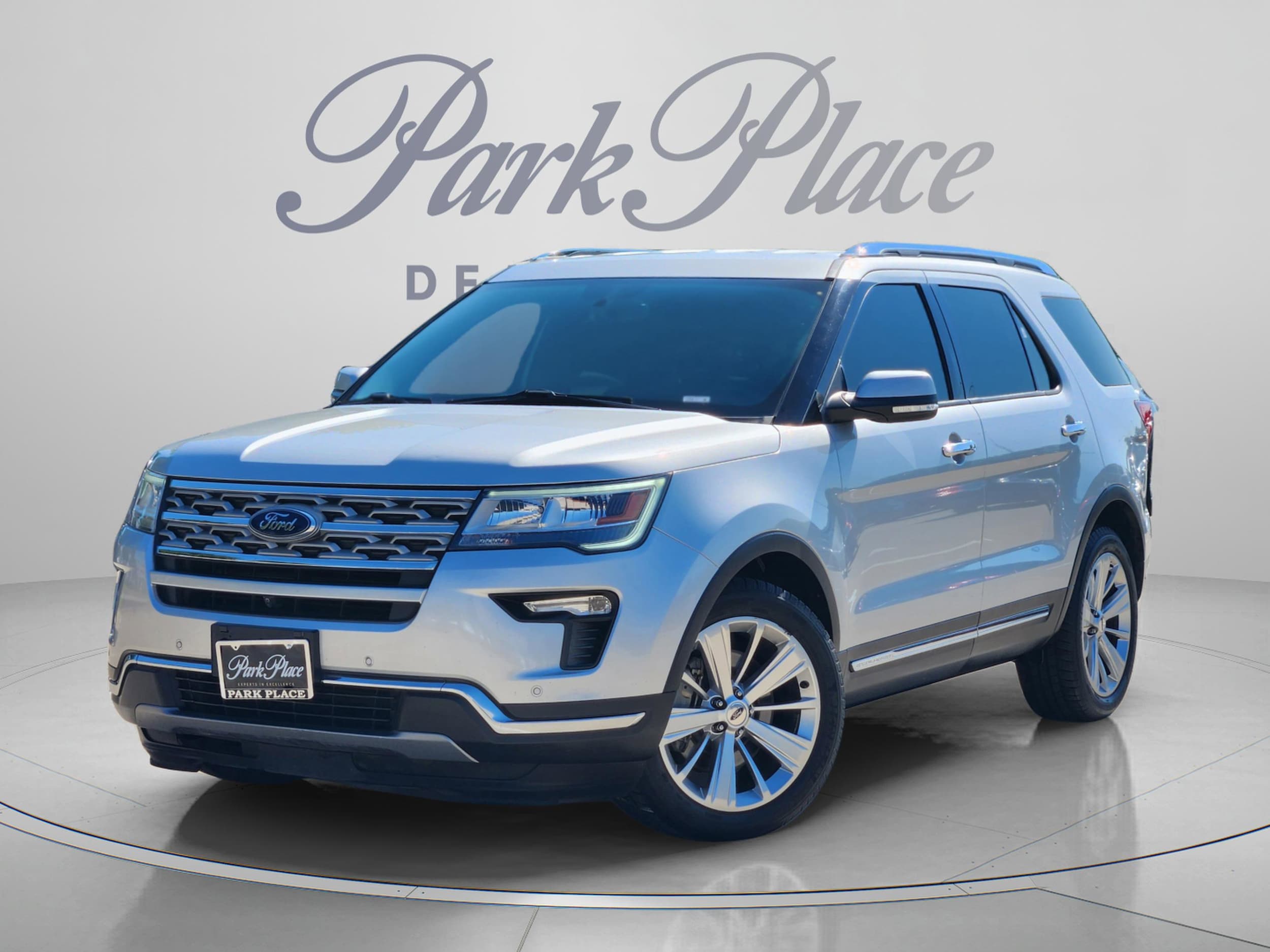 2019 Ford Explorer Limited FWD's photo