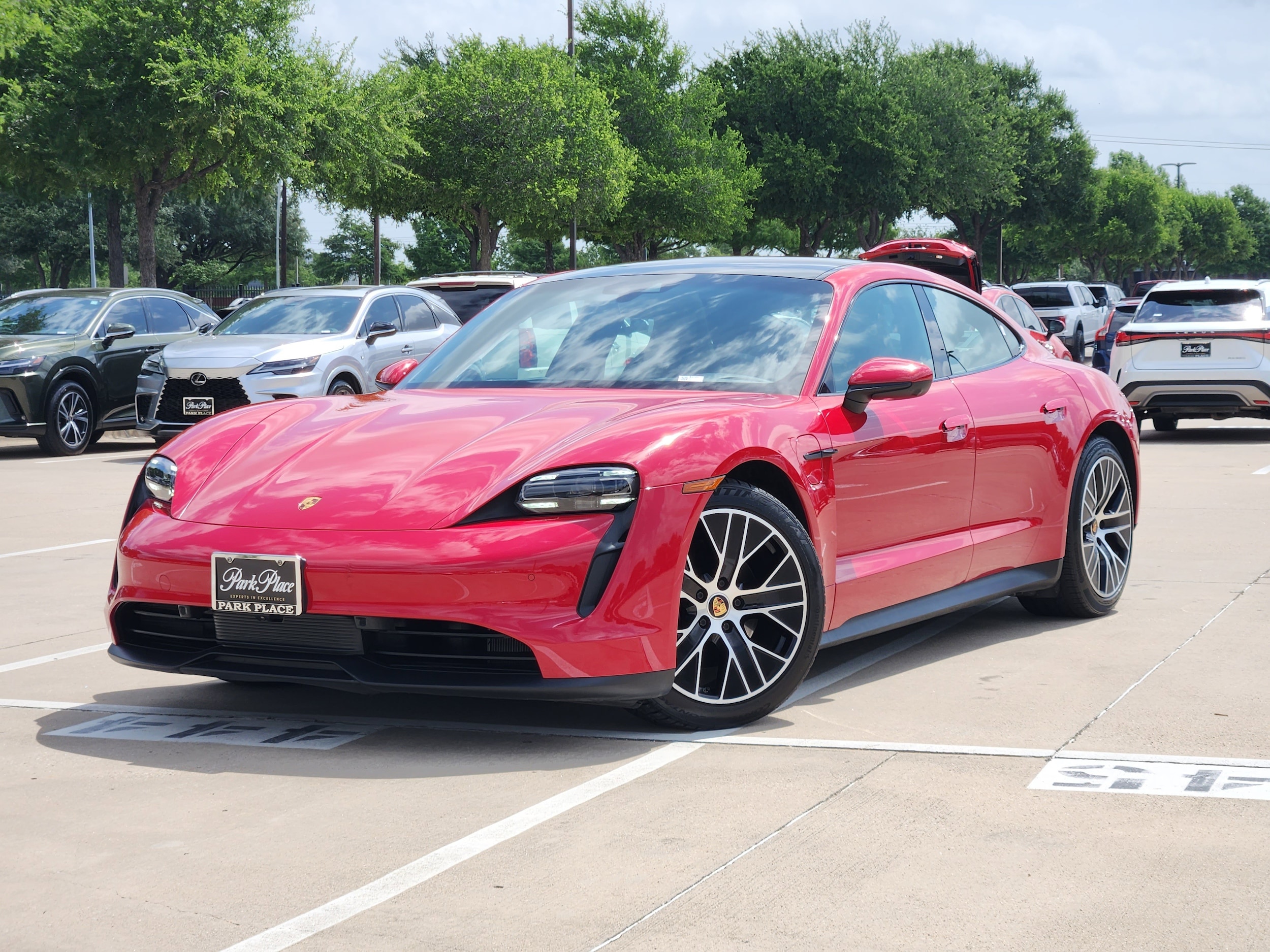 2021 Porsche Taycan -'s photo