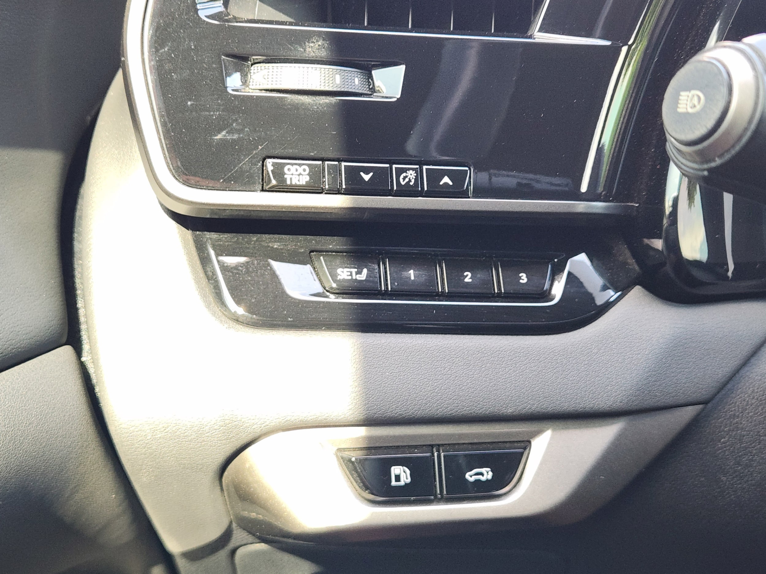 2023 Lexus RX 350 - Photo 26