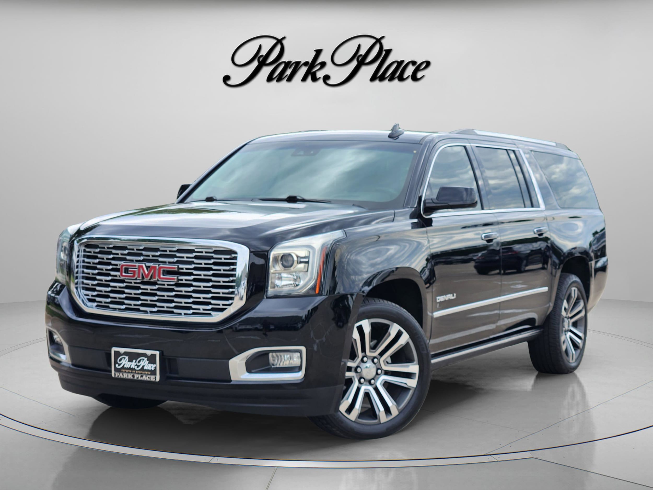2019 GMC Yukon Denali AWD's photo