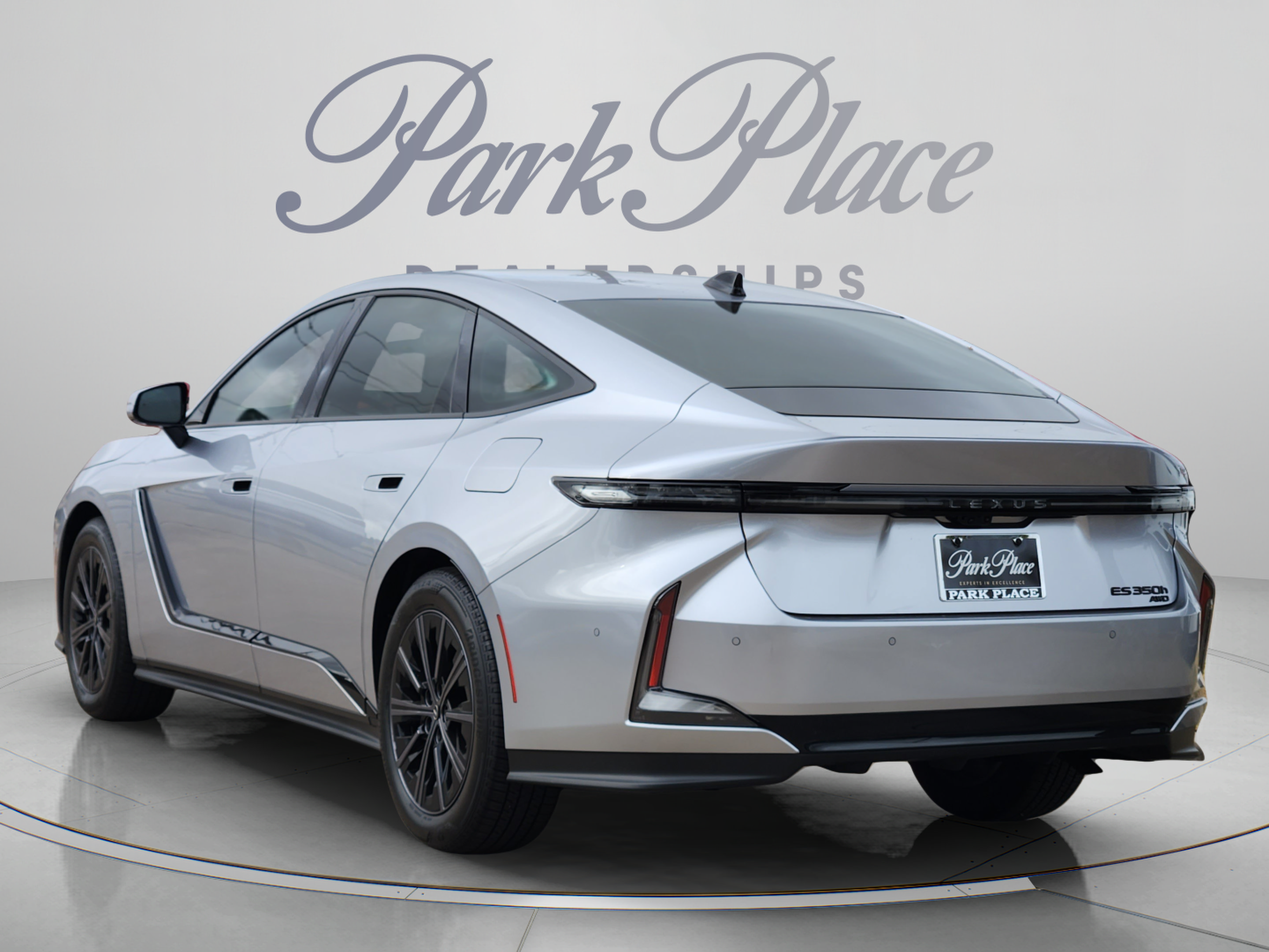 New 2026 Lexus ES 350h Premium+ Sedan