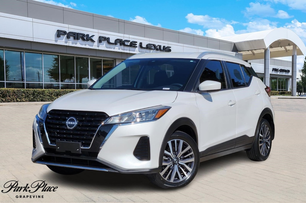 Used 2022 Nissan Kicks SV SUV