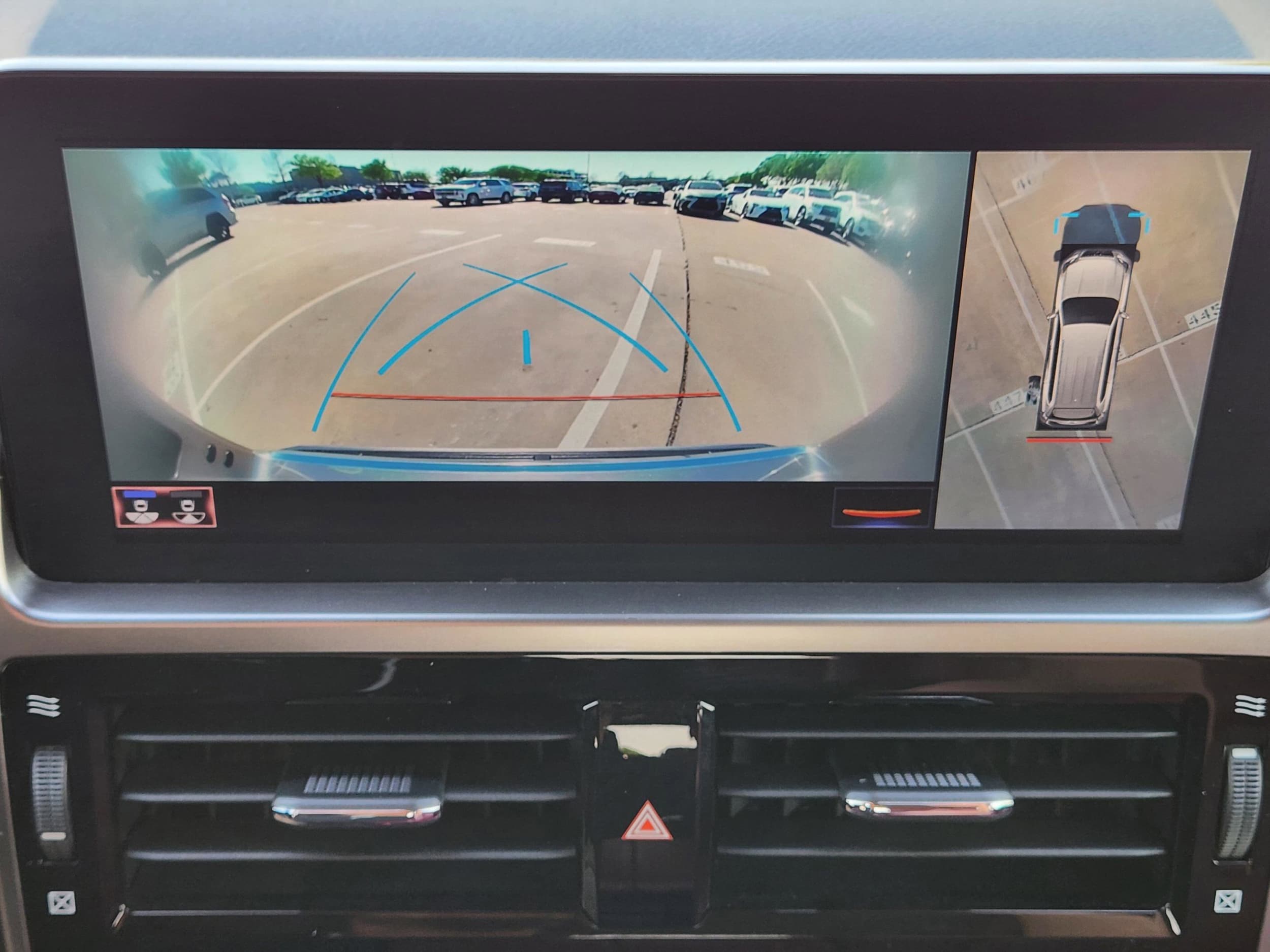 2023 Lexus GX LUXURY - Photo 12