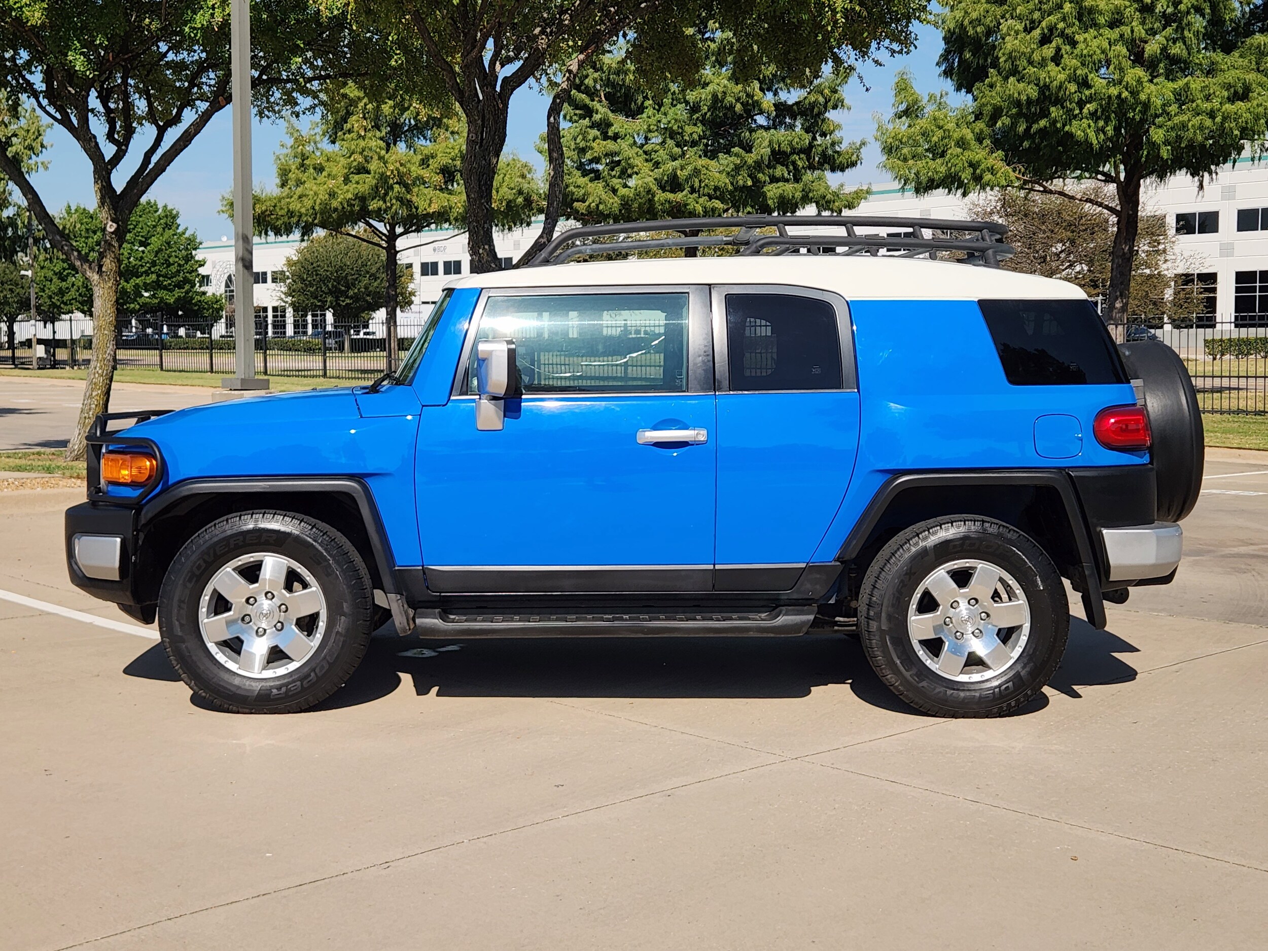 2007 Toyota FJ Cruiser Base photo 3