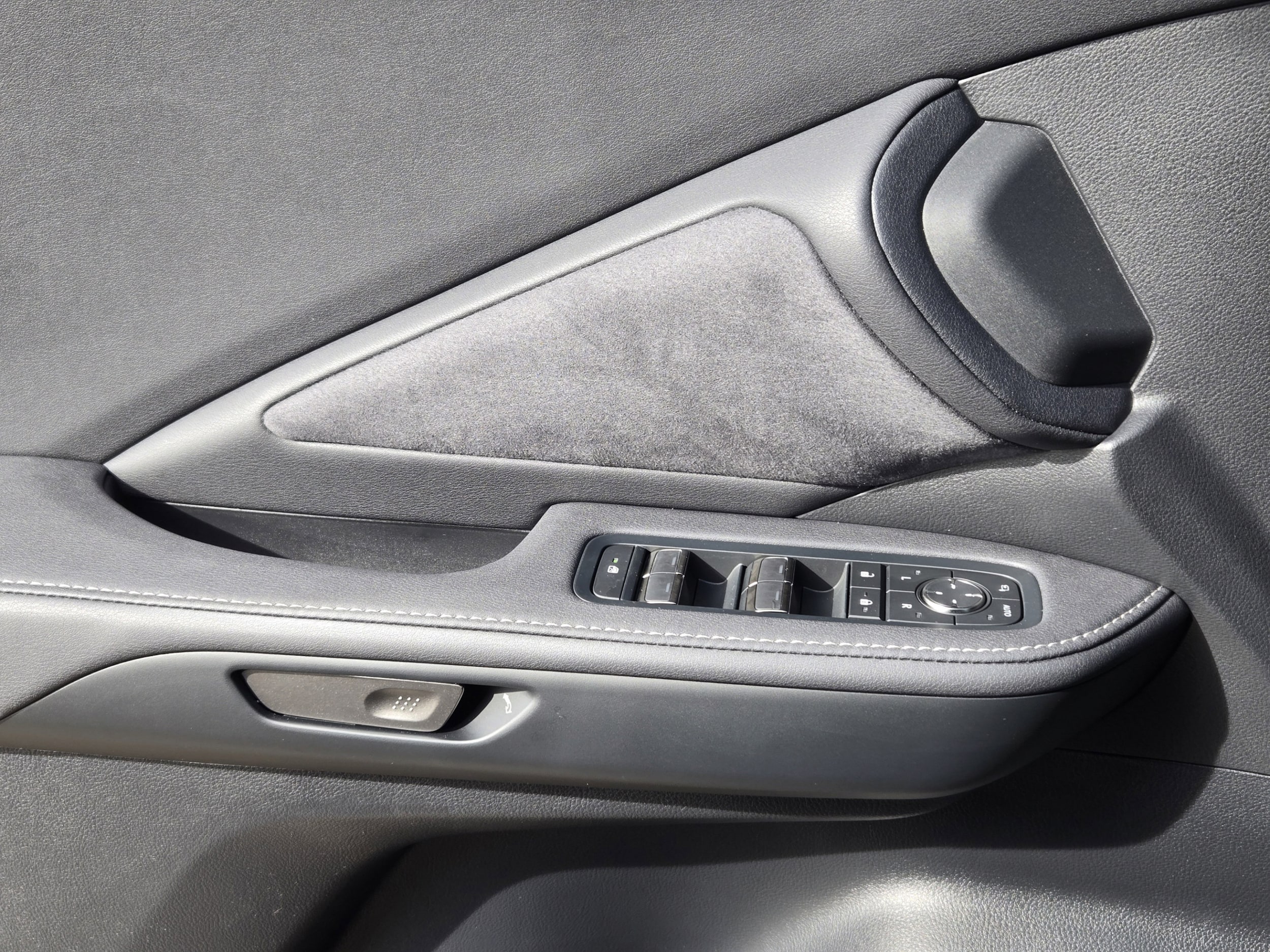 2026 Lexus TX 500h F-Sport Premium - Photo 13