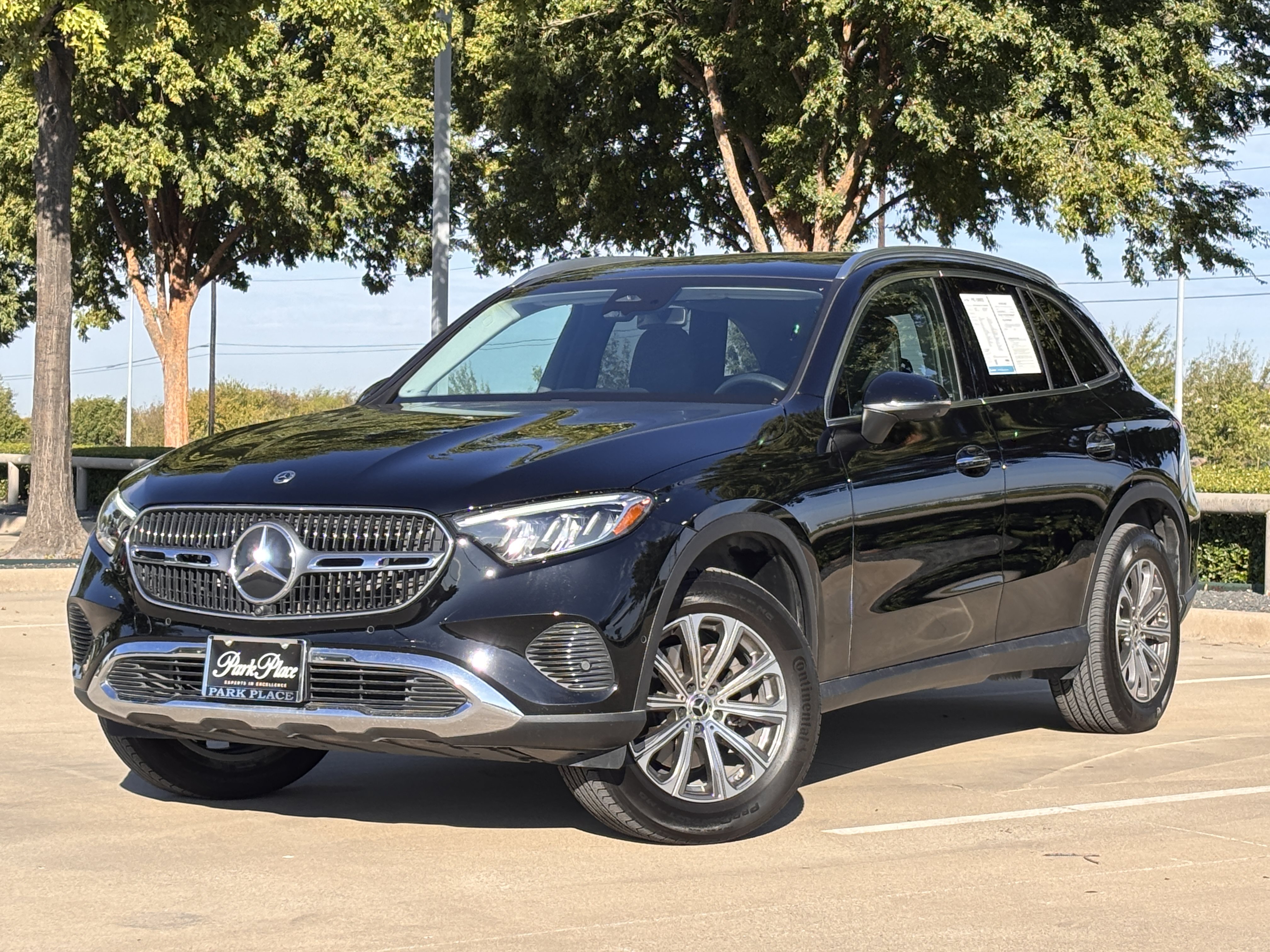 2023 Mercedes-Benz GLC