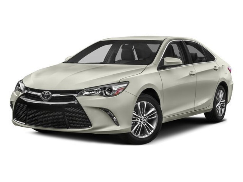 Used 2016 Toyota Camry LE Sedan