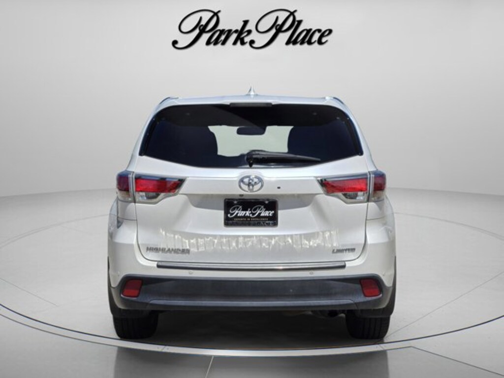 Used 2016 Toyota Highlander Limited Platinum SUV