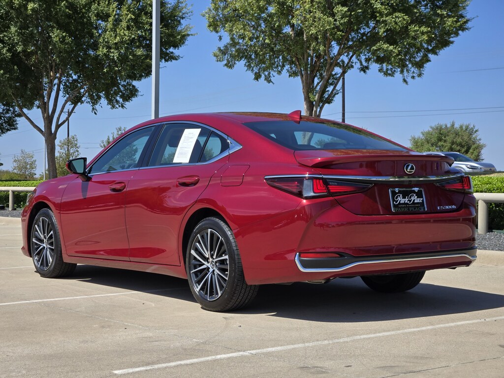 Used 2025 Lexus ES ES 300h Sedan